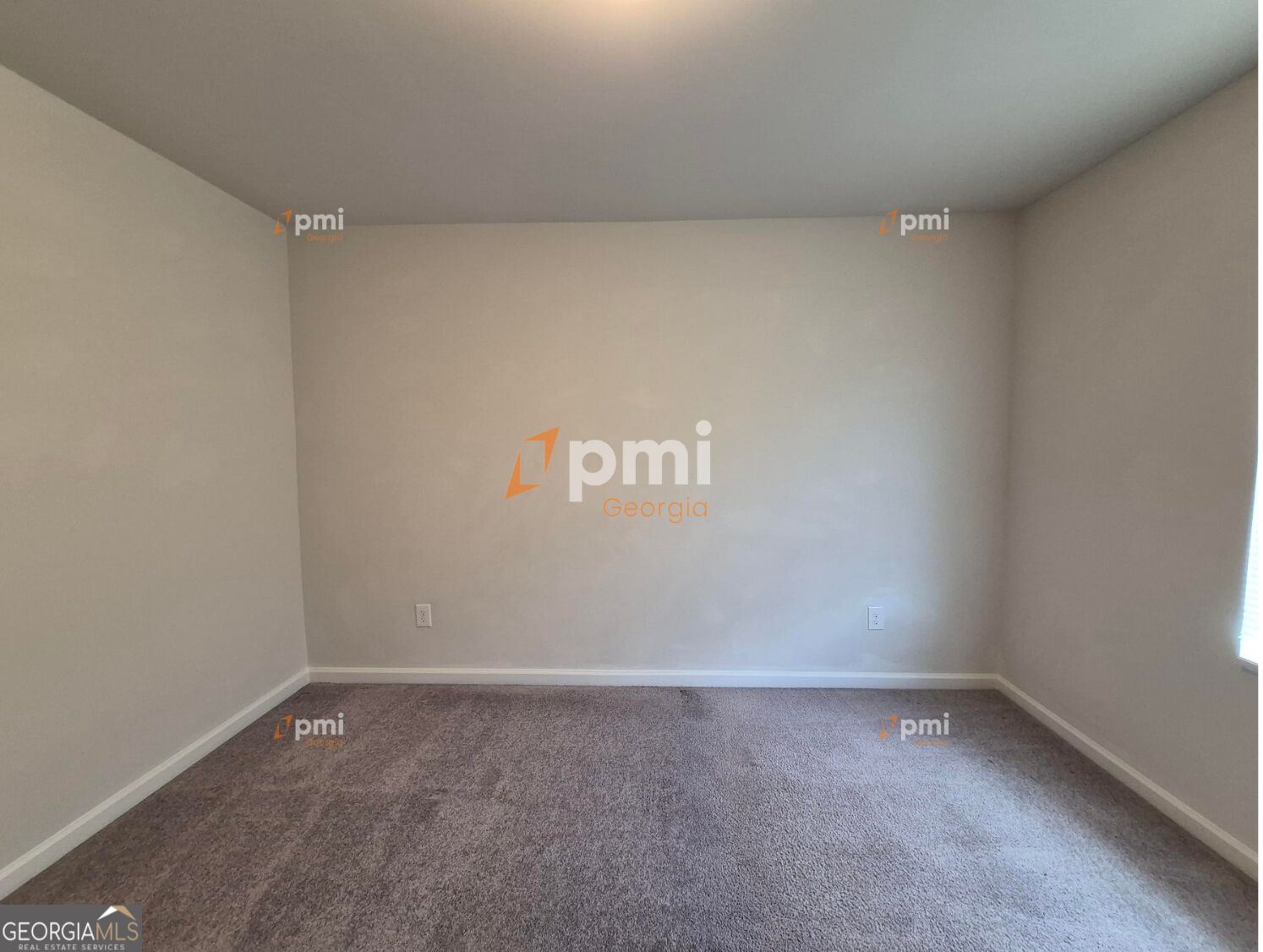 160 Kinsale Drive Property Photo 11