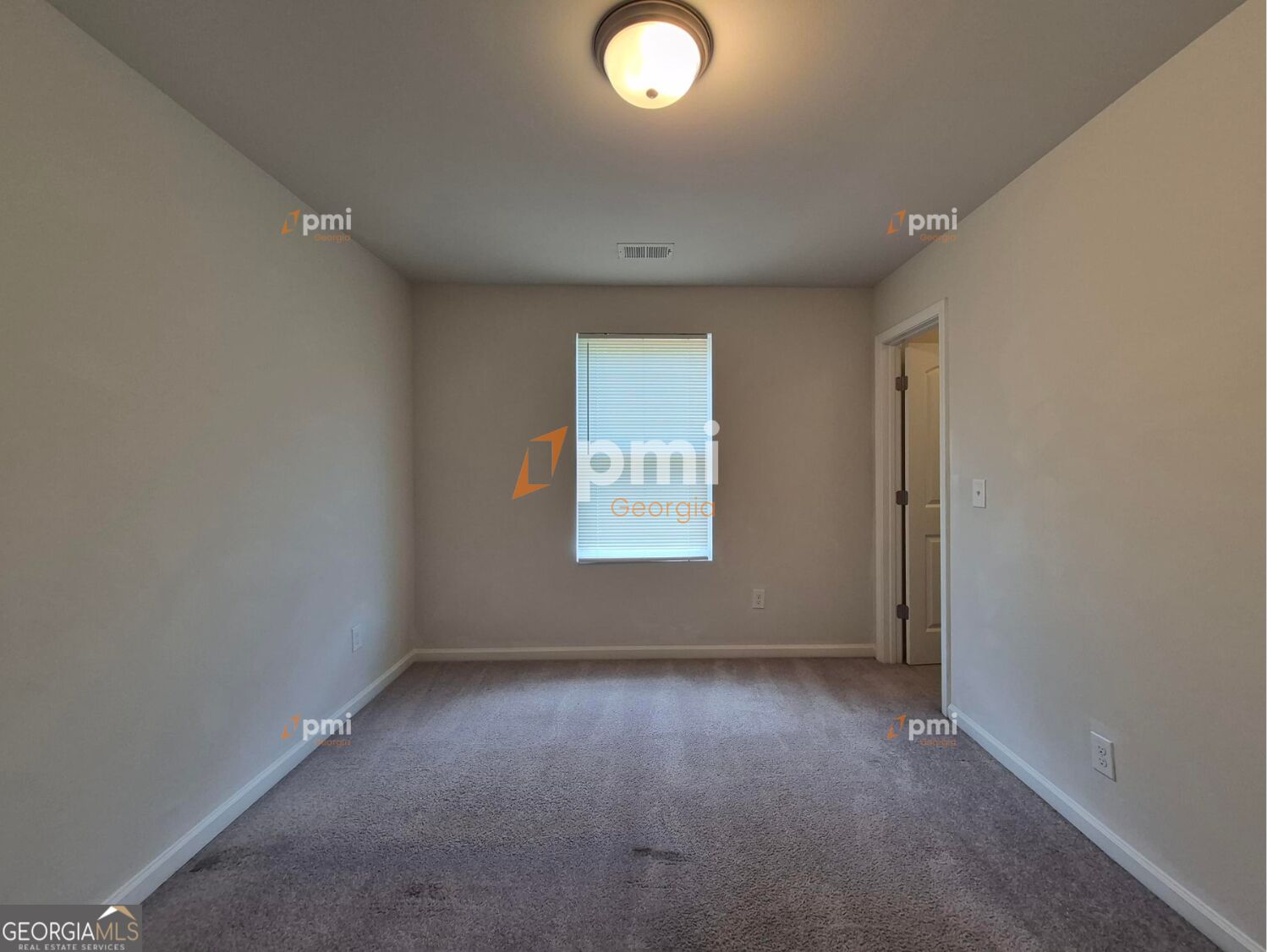160 Kinsale Drive Property Photo 12