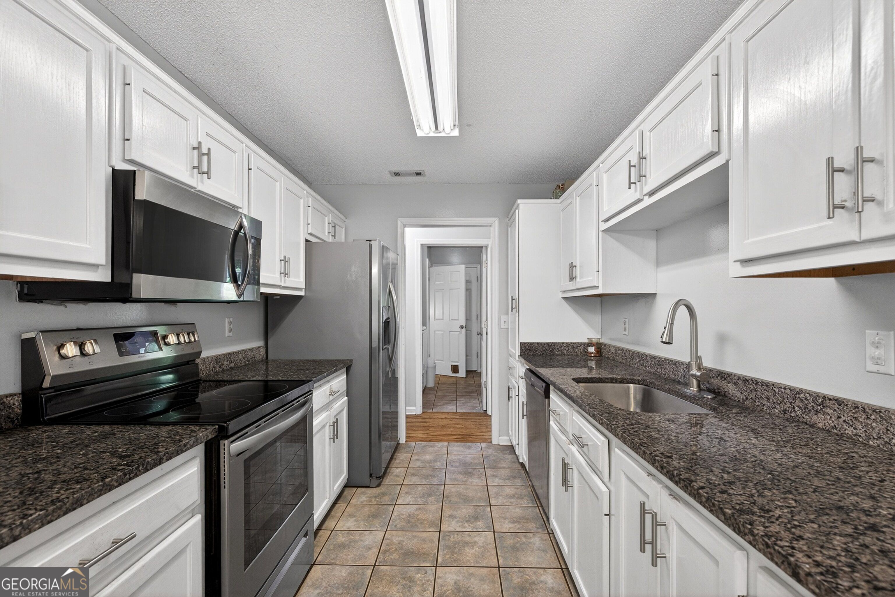 101 Line Creek Way Property Photo 12