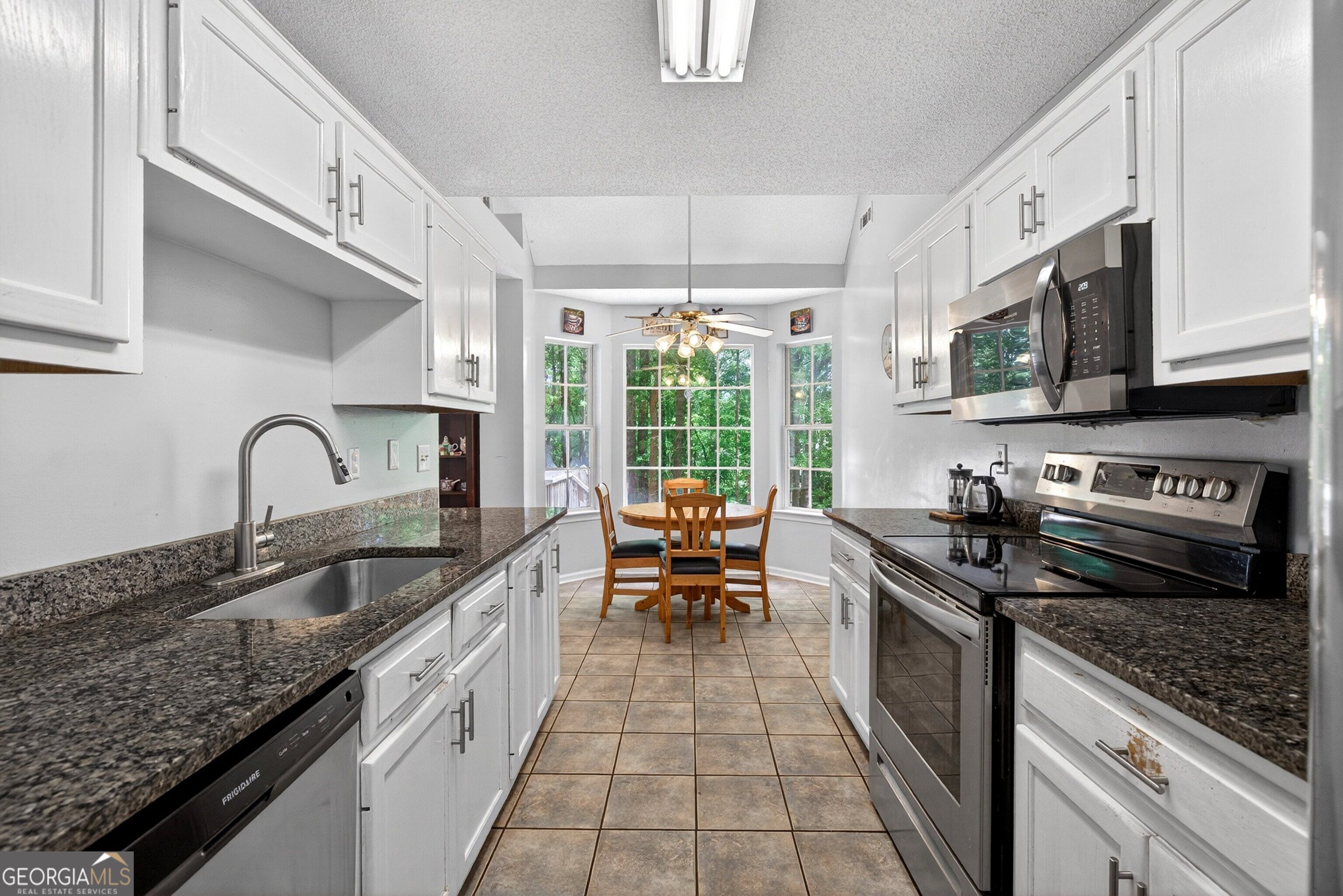 101 Line Creek Way Property Photo 14