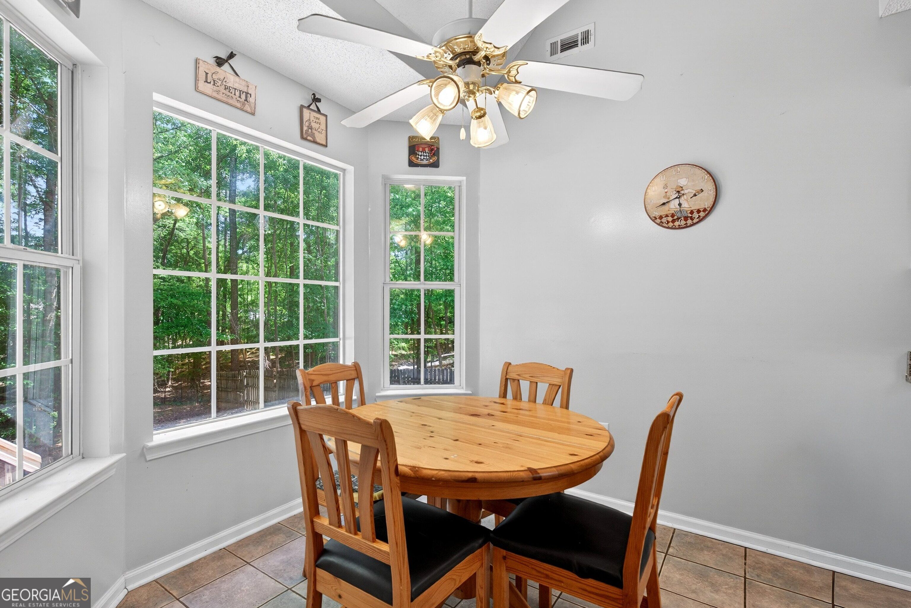 101 Line Creek Way Property Photo 16