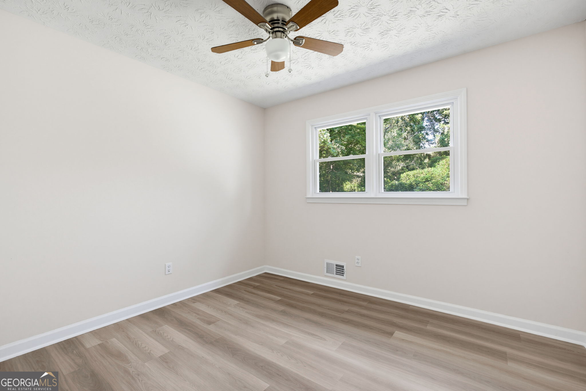 102 Tibbitts Drive Property Photo 18