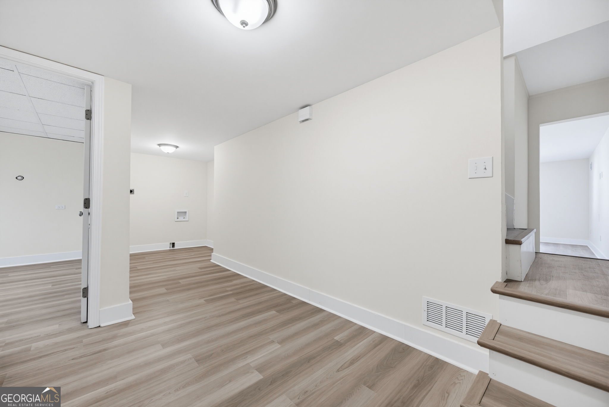 102 Tibbitts Drive Property Photo 31