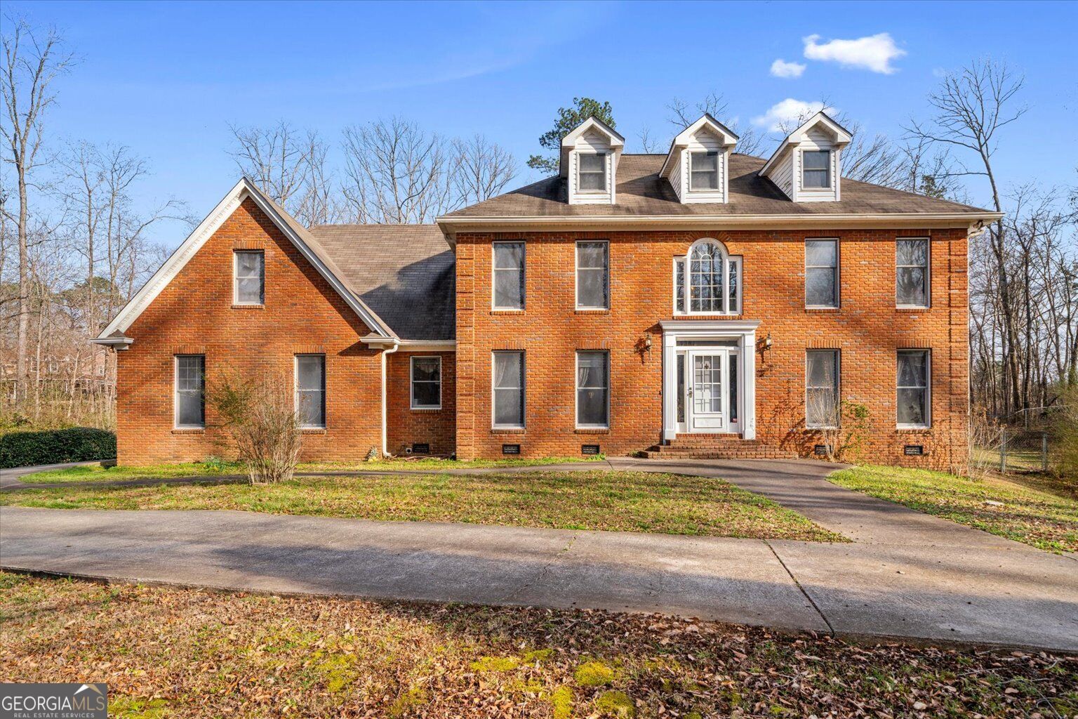 1444 Thrasher Hills