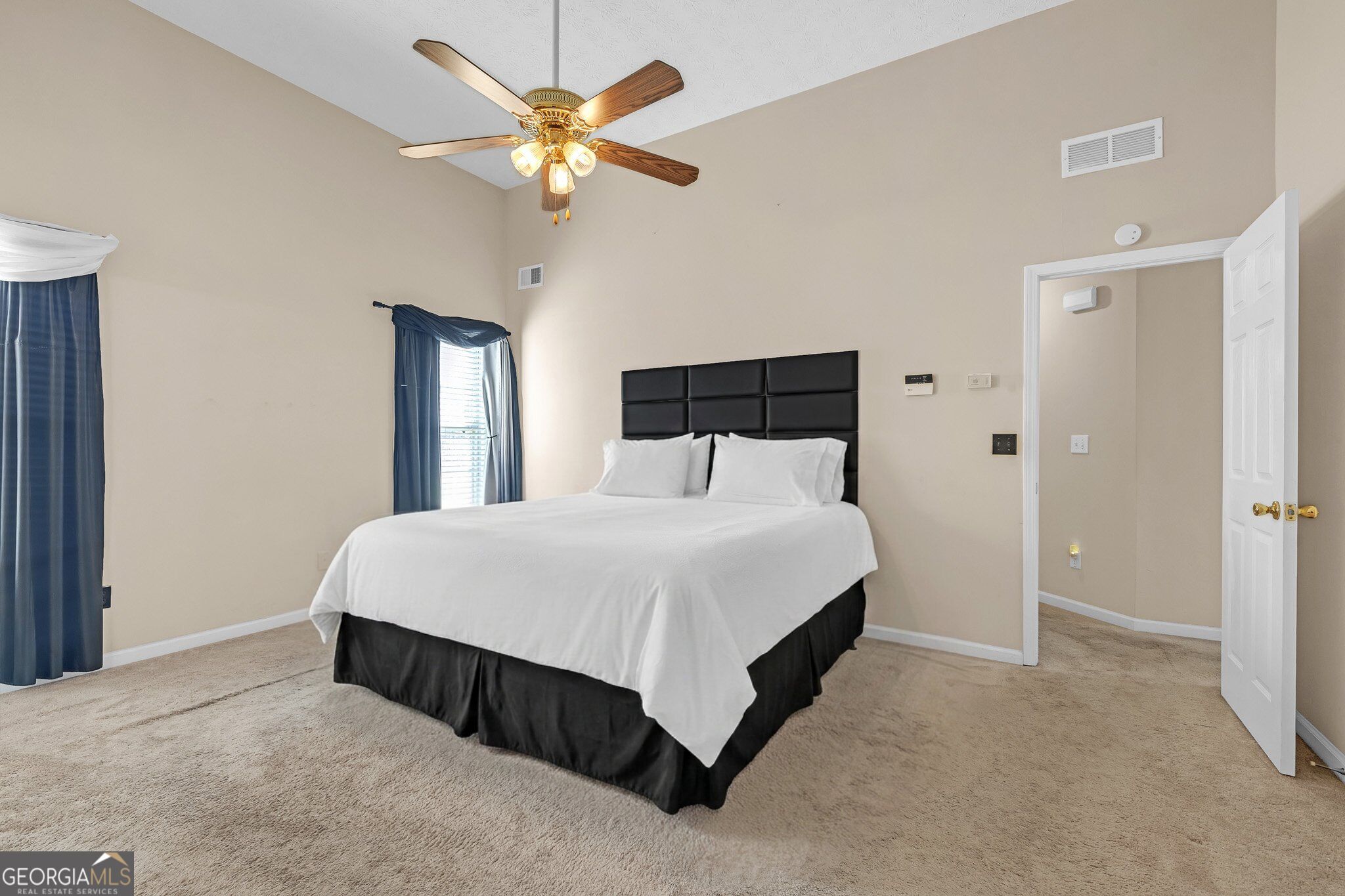 200 Syracuse Lane Property Photo 19