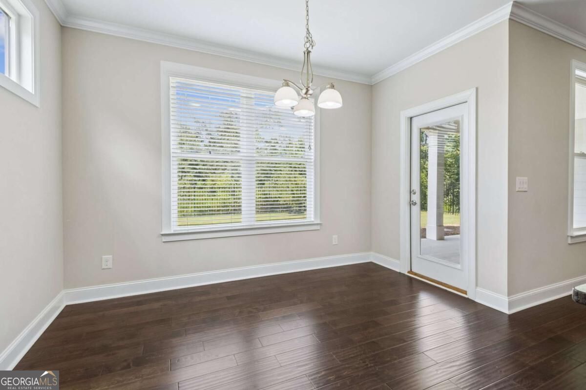7110 Sailaway Drive Property Photo 11