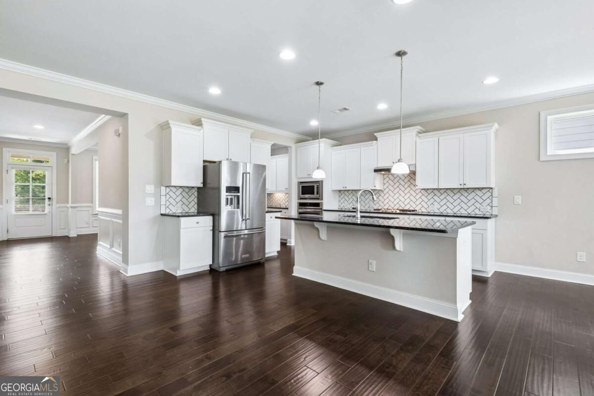 7110 Sailaway Drive Property Photo 13