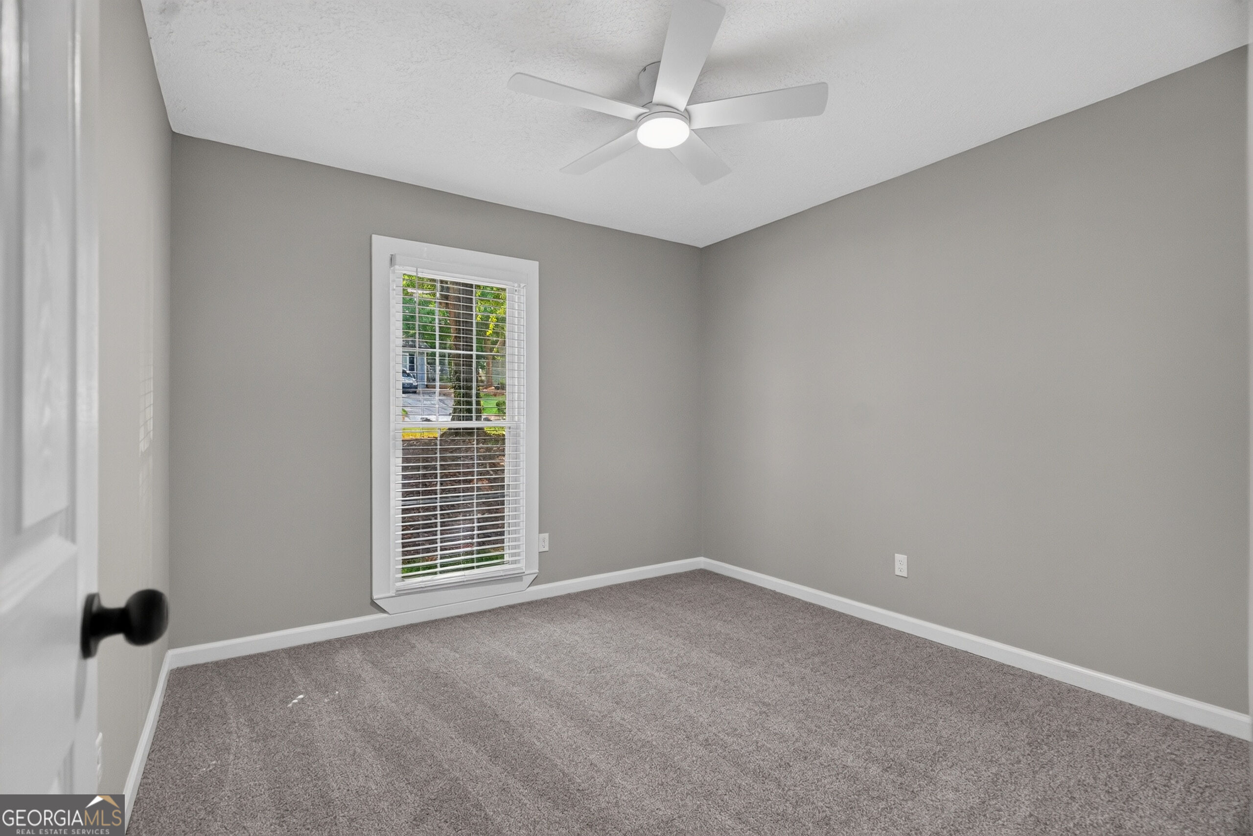 400 Woodland Drive Property Photo 18