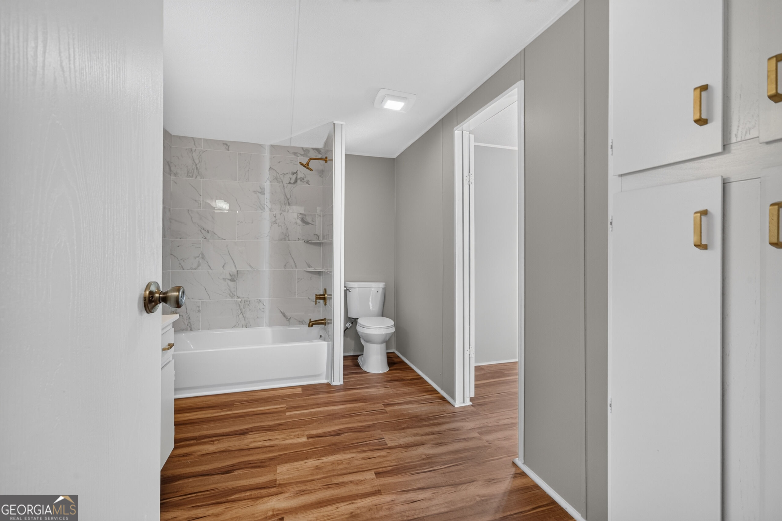 440 Smith Road Property Photo 16
