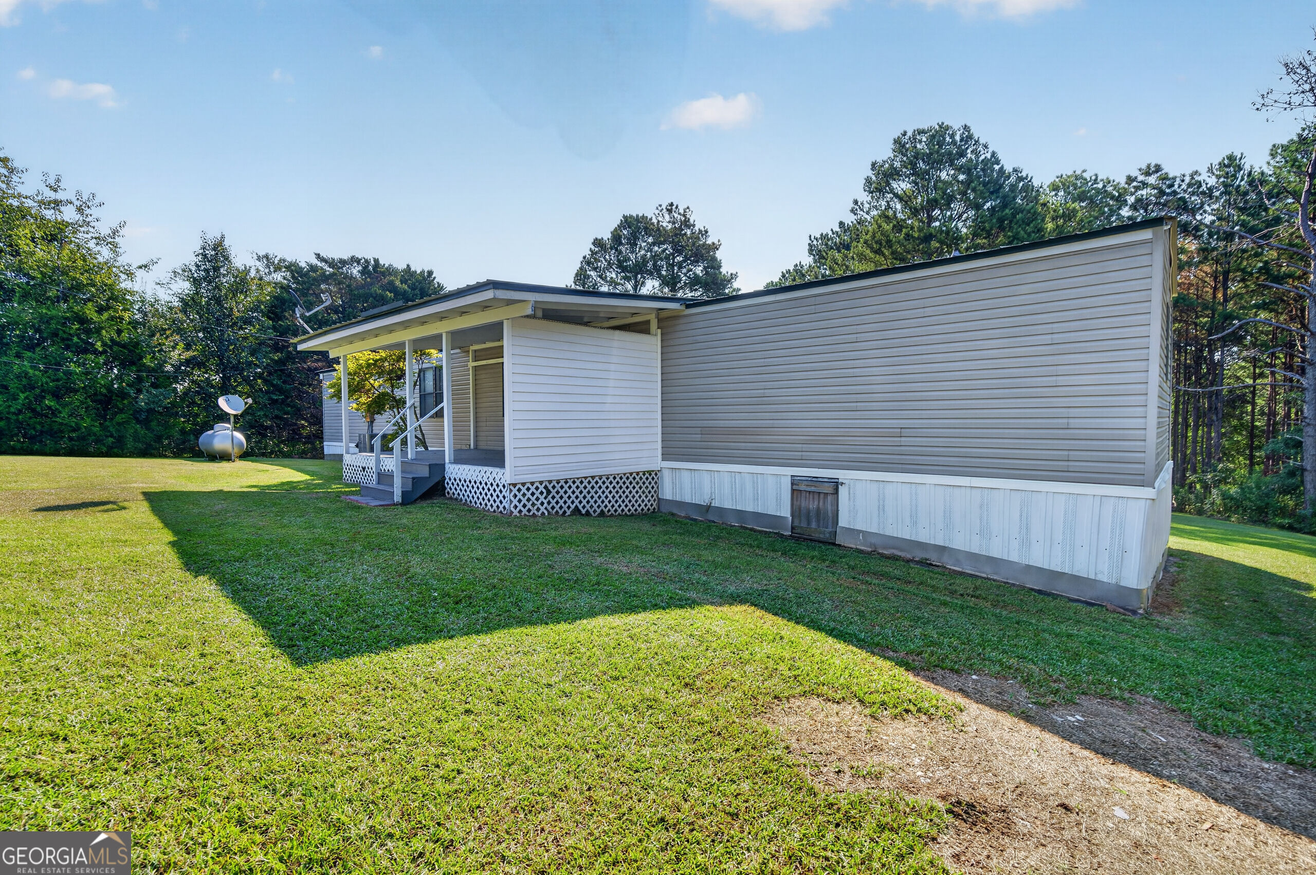 440 Smith Road Property Photo 22