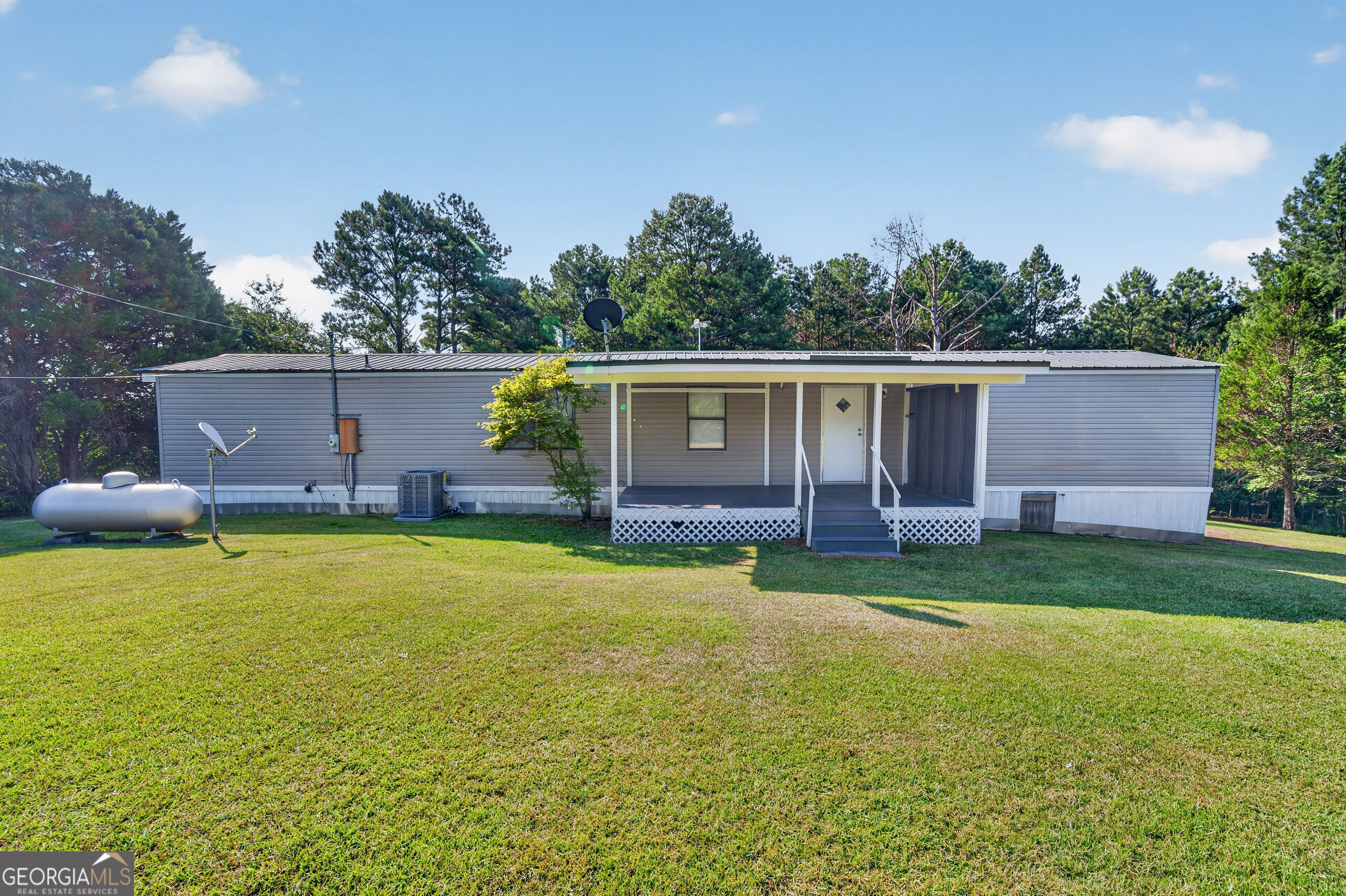 440 Smith Road Property Photo 23