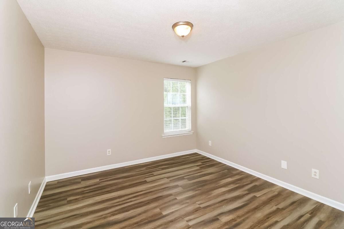 127 Silver Fox Trail Property Photo 7