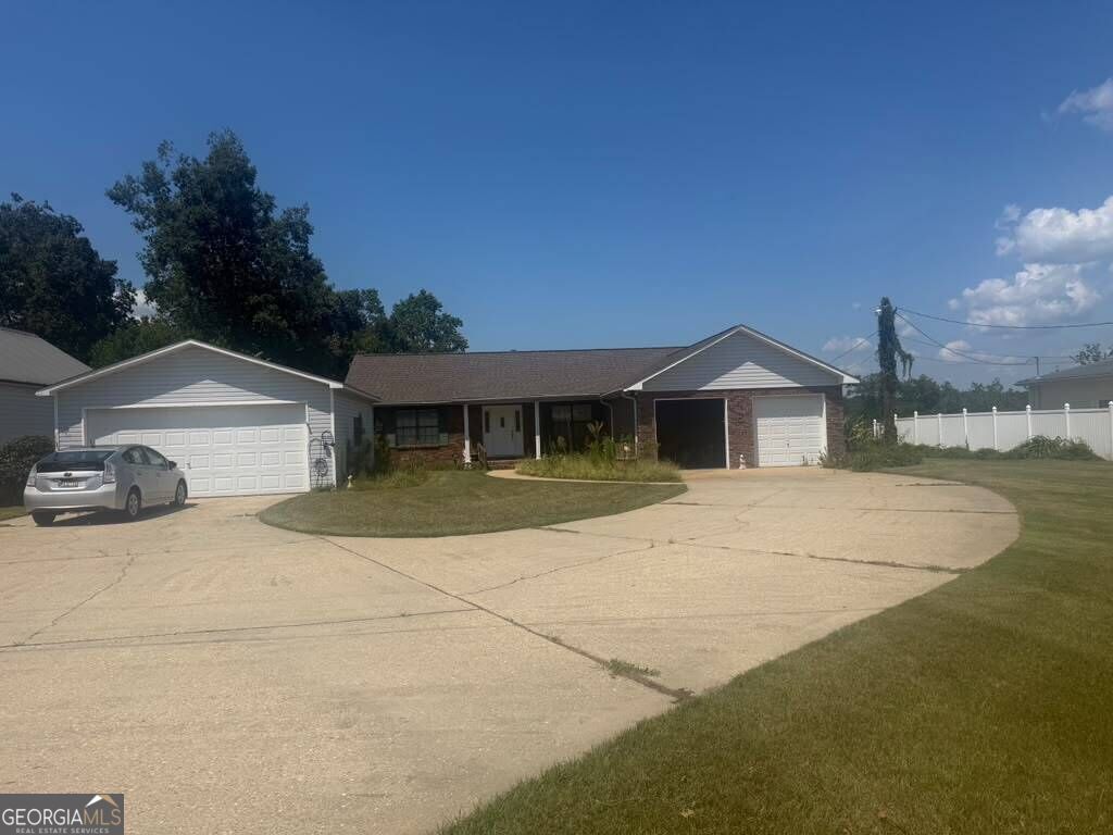 263 Cove Drive Property Photo 1