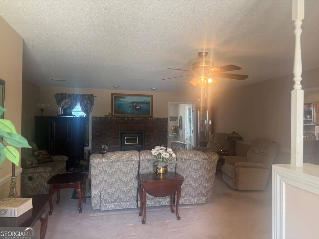 263 Cove Drive Property Photo 2