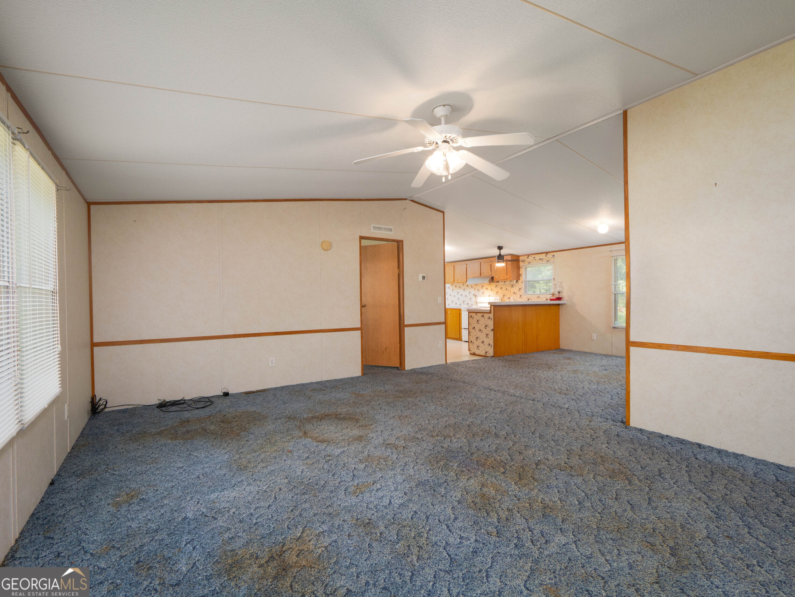 1042 Live Oak Lane Ne Property Photo 13