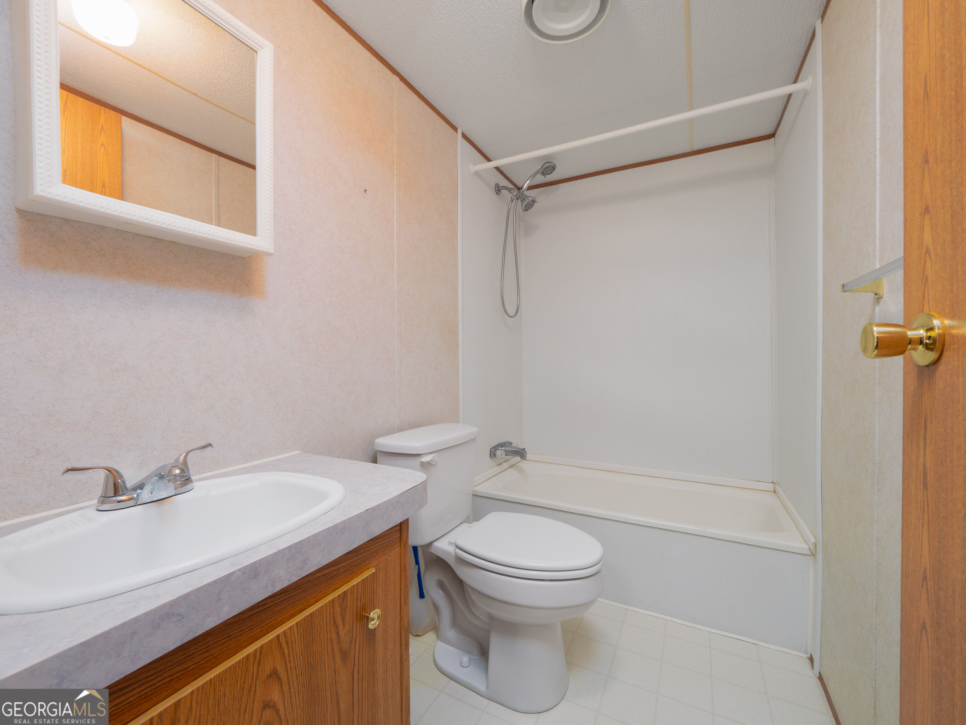 1042 Live Oak Lane Ne Property Photo 19