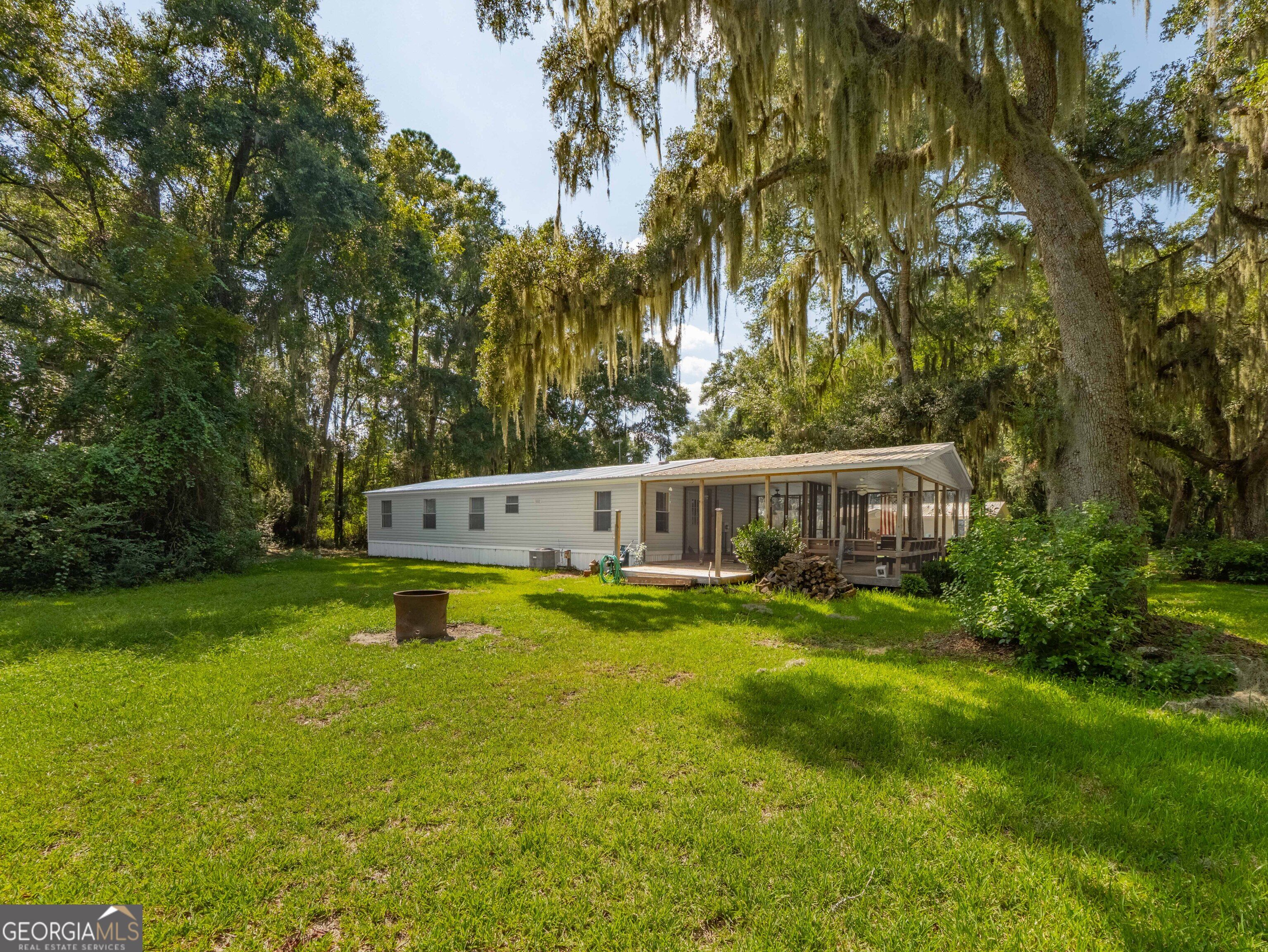 1042 Live Oak Lane Ne Property Photo 38