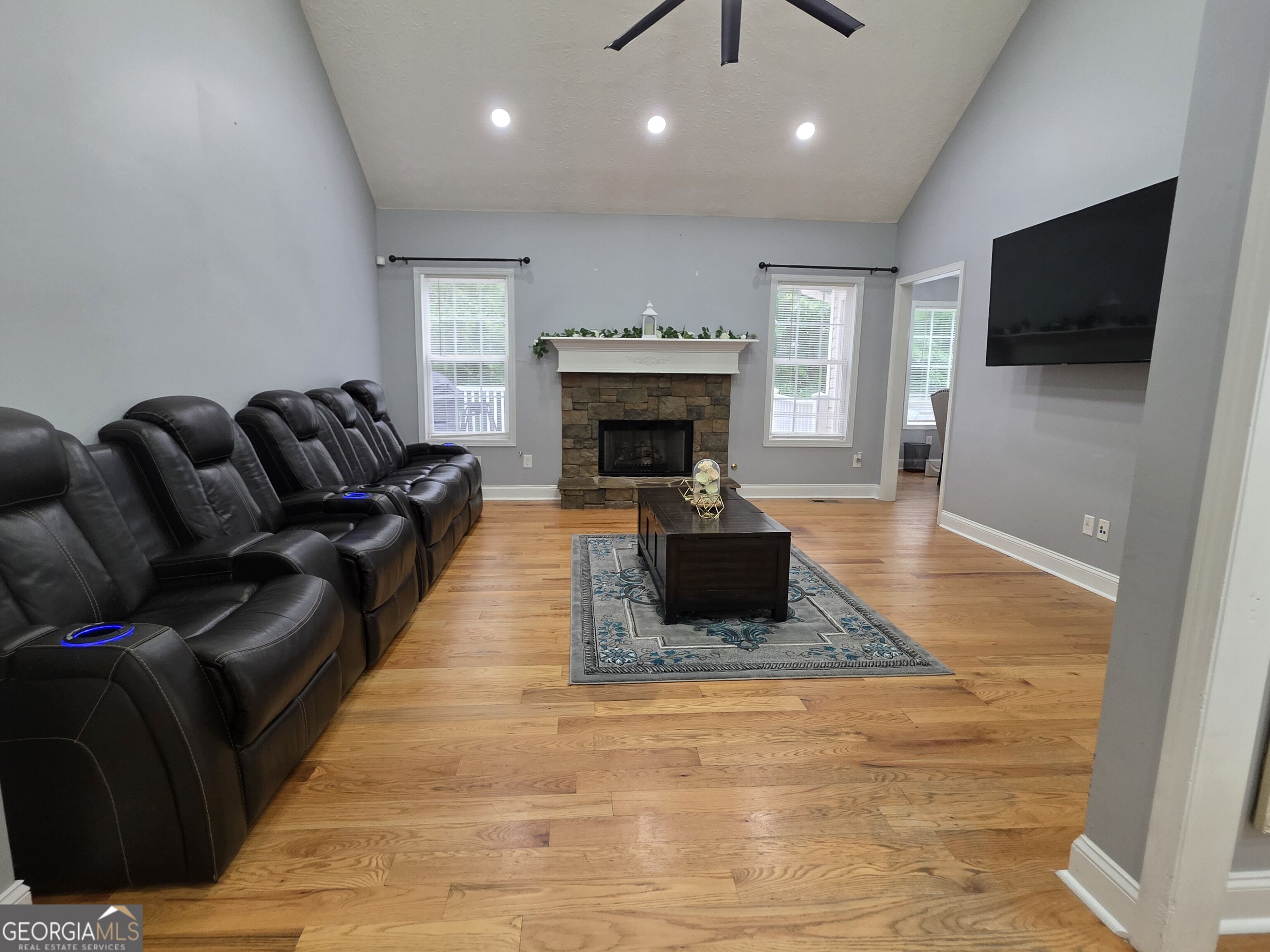 1005 Creek Run Place Property Photo 7