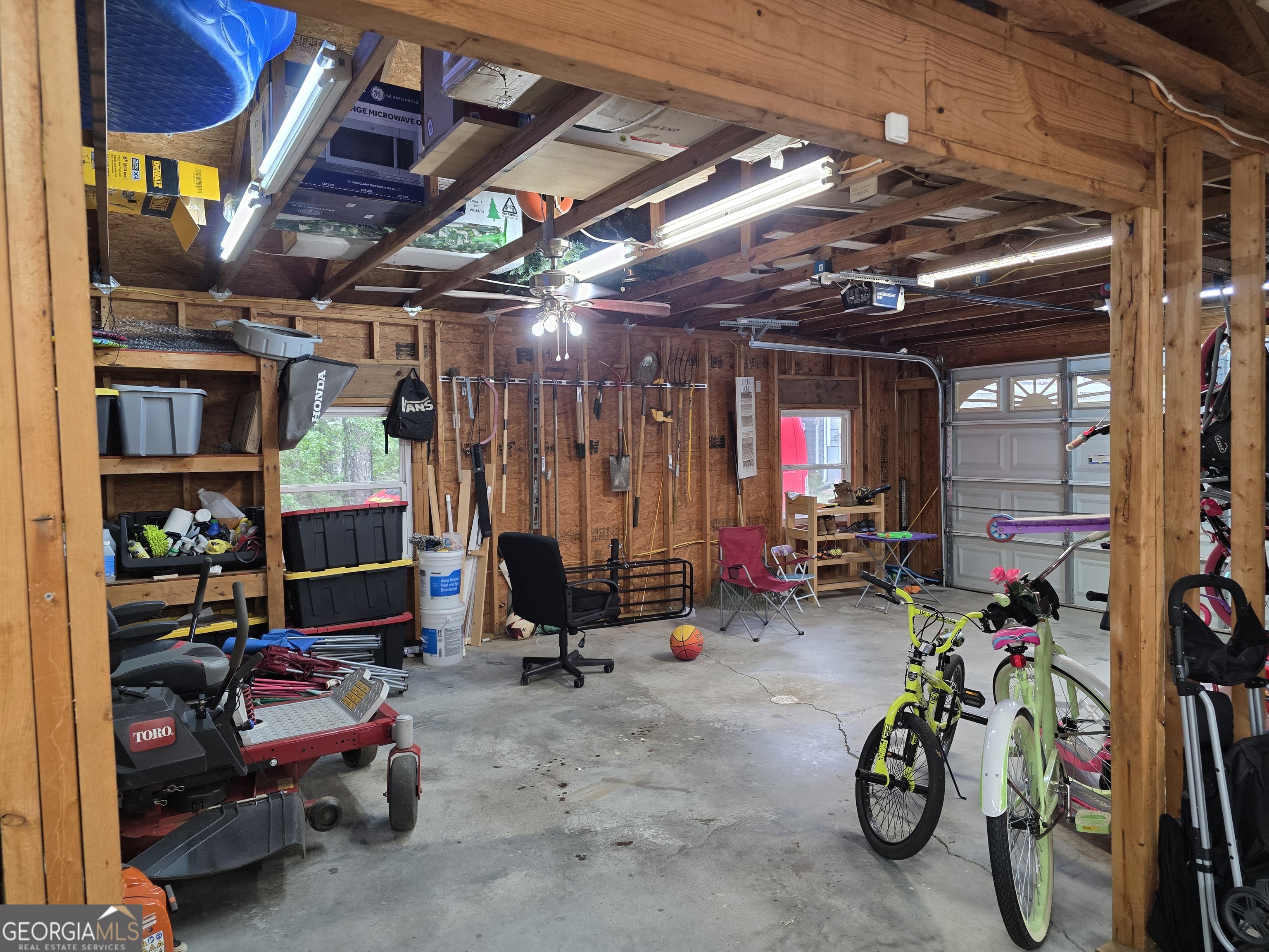 1005 Creek Run Place Property Photo 50