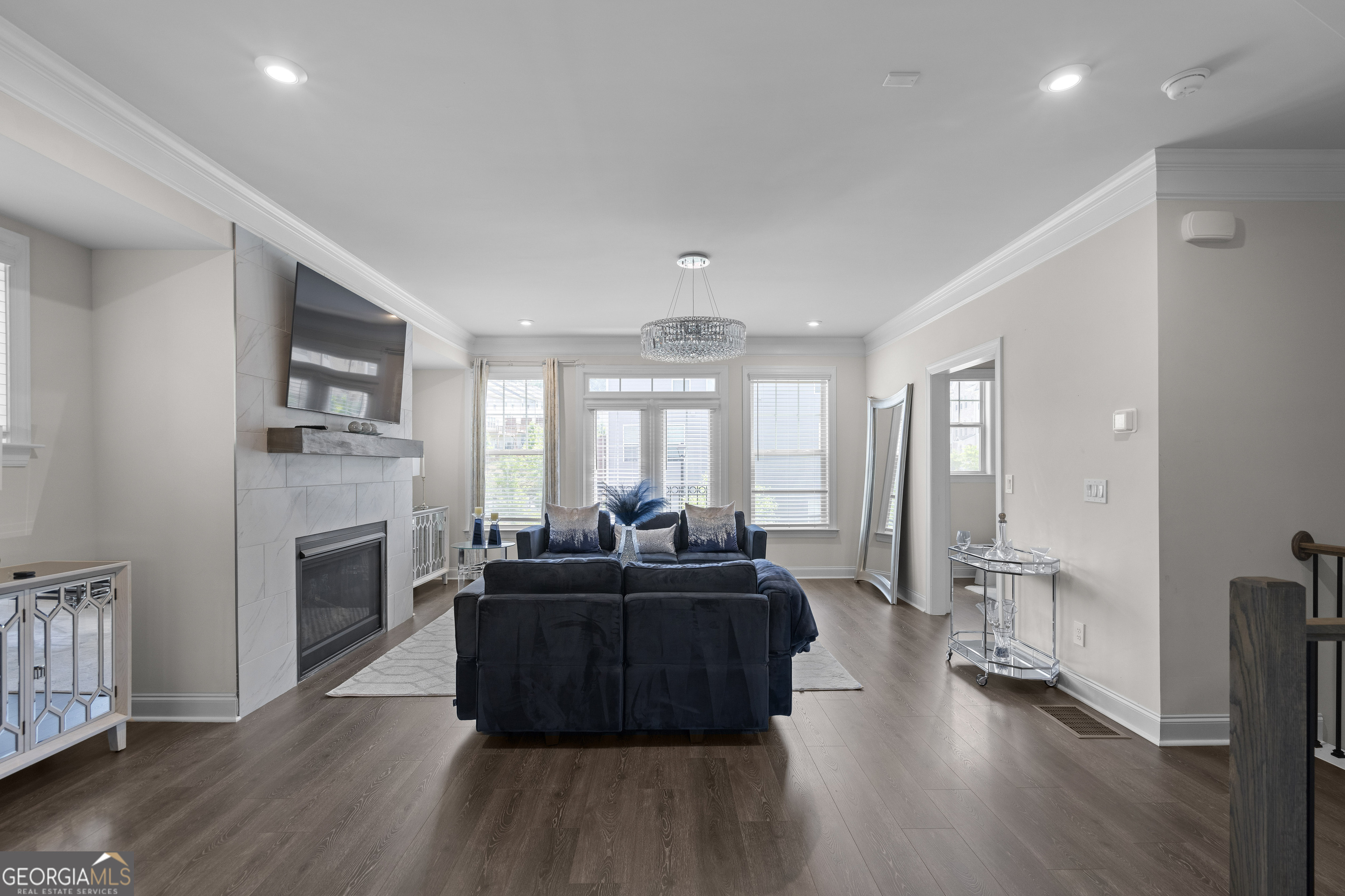 2042 Violet Lane Property Photo 18
