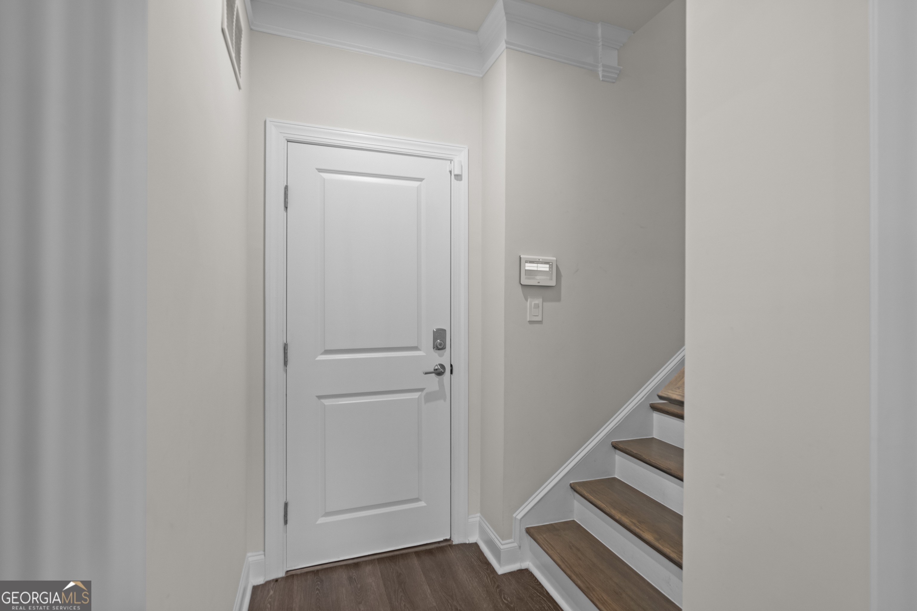 2042 Violet Lane Property Photo 45