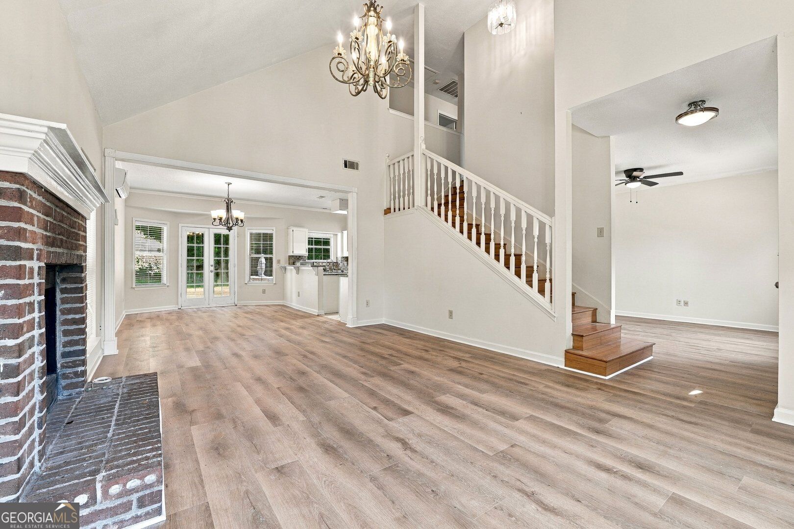 10870 Willow Meadow Circle Property Photo 5