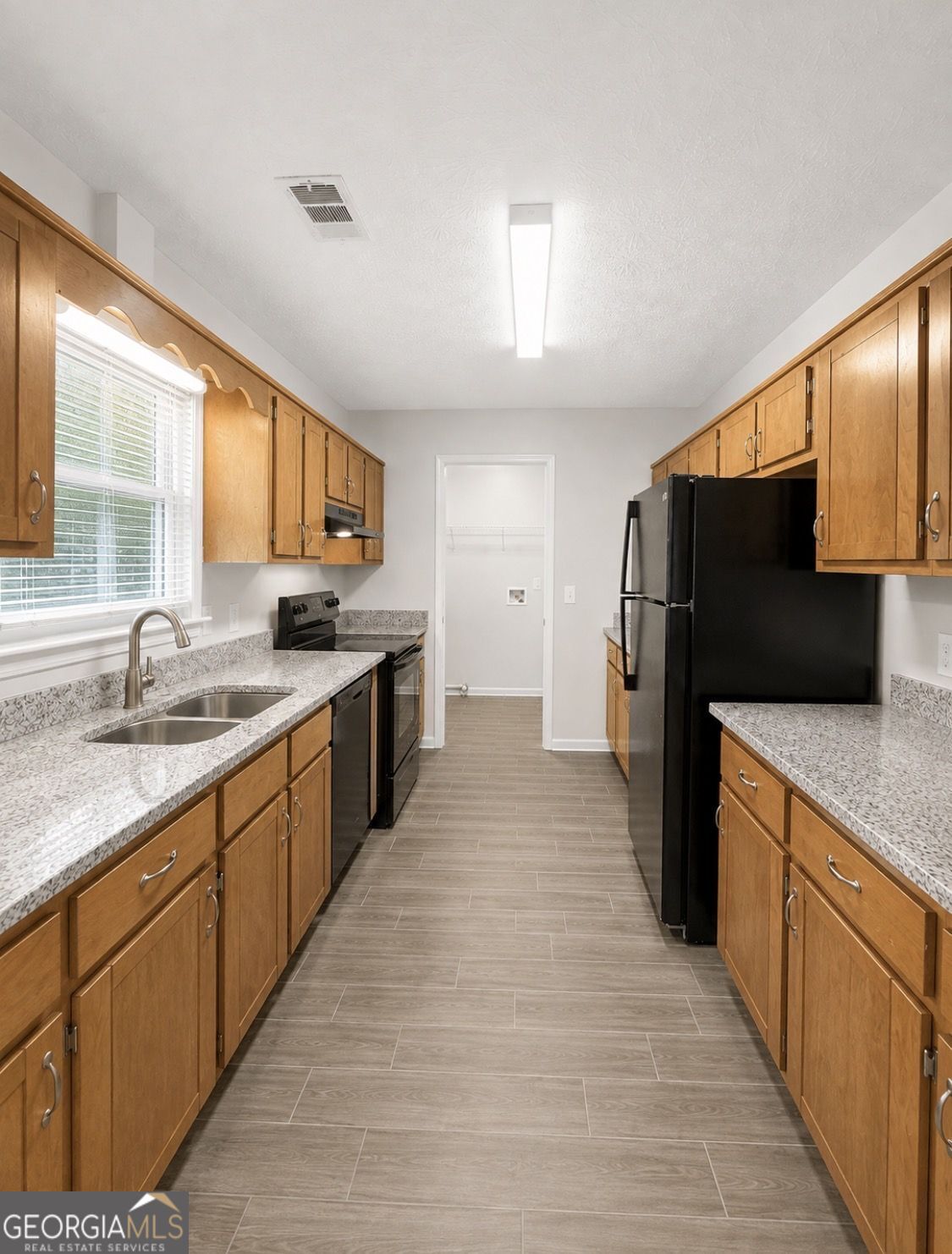 1220 Claywill Circle Property Photo 11