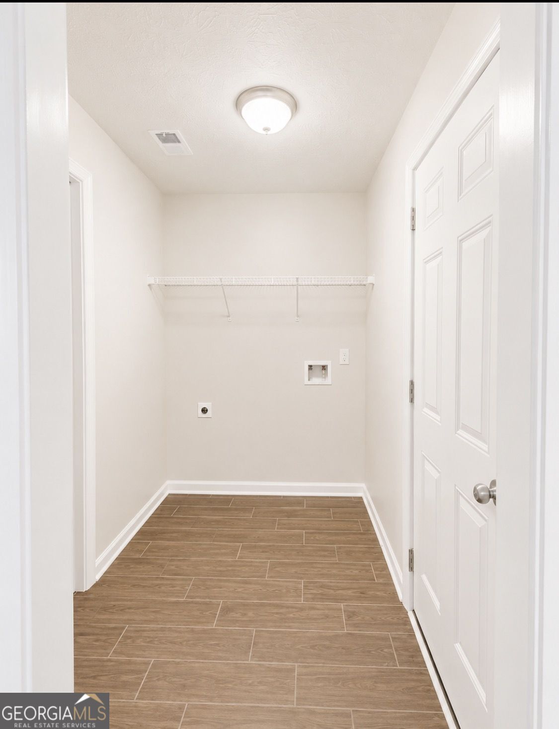 1220 Claywill Circle Property Photo 12