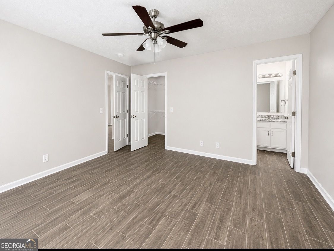 1220 Claywill Circle Property Photo 13