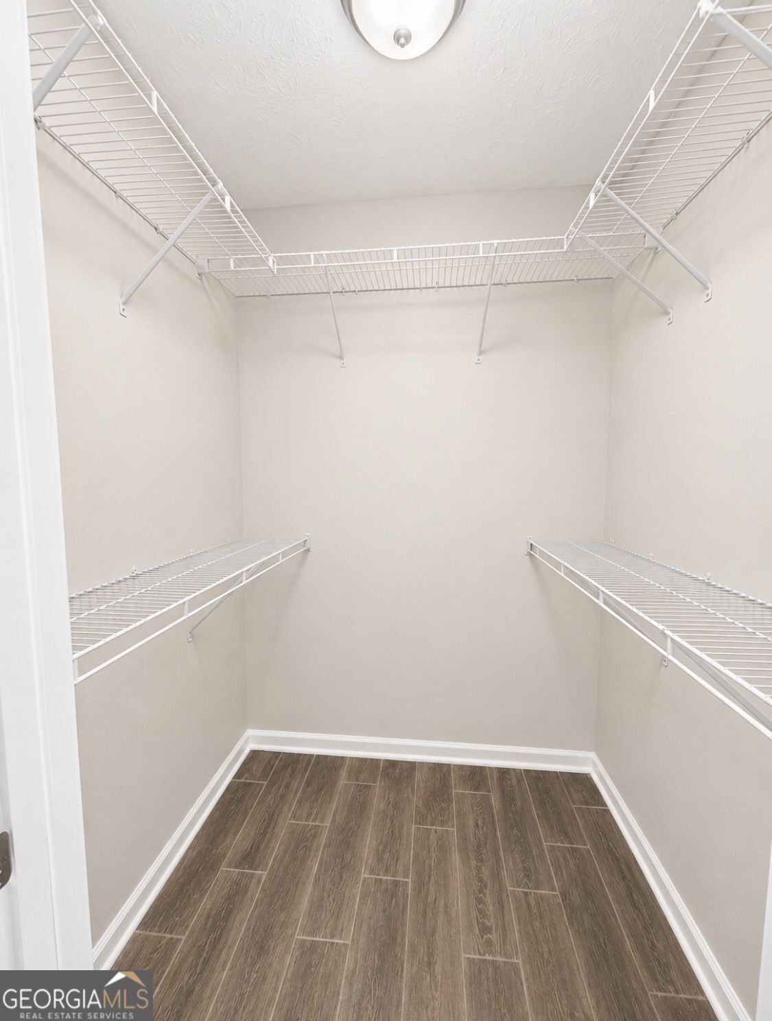 1220 Claywill Circle Property Photo 14