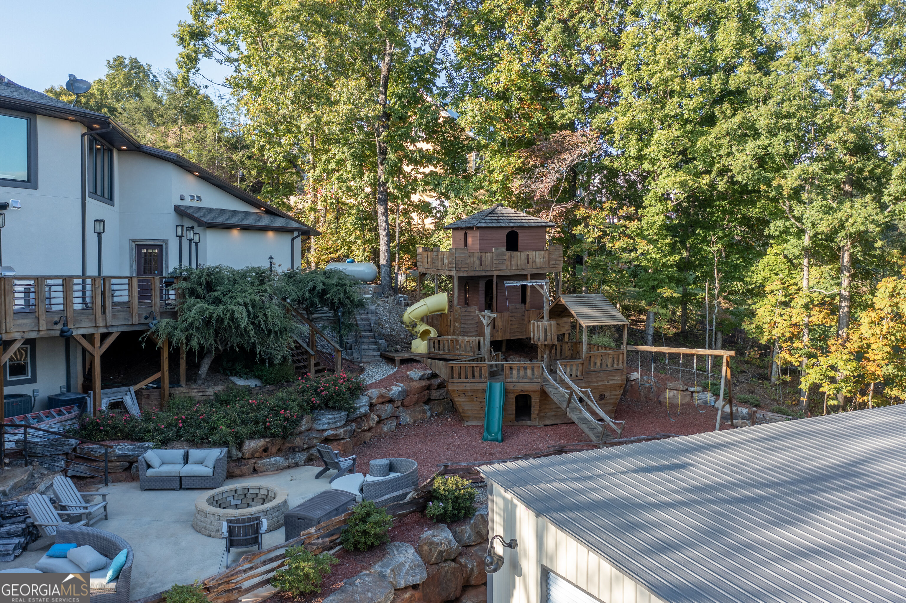 540 Mtn Top Road Property Photo 10