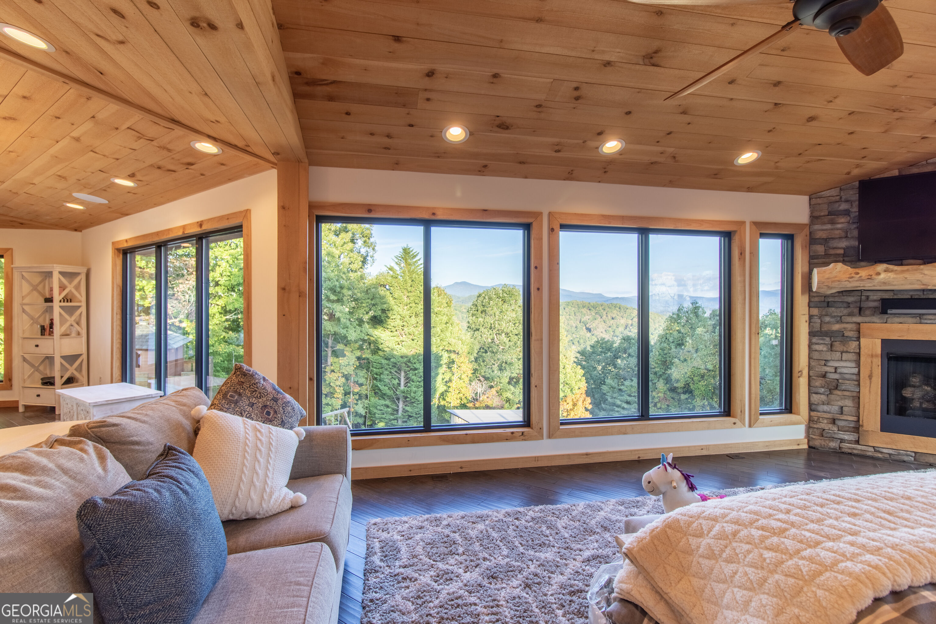 540 Mtn Top Road Property Photo 44
