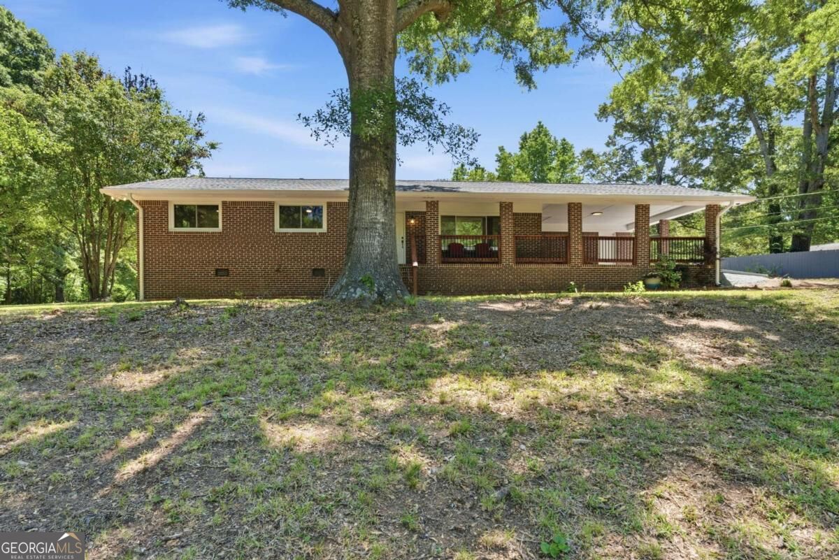 3282 Old Snapping Shoals Road Property Photo 1
