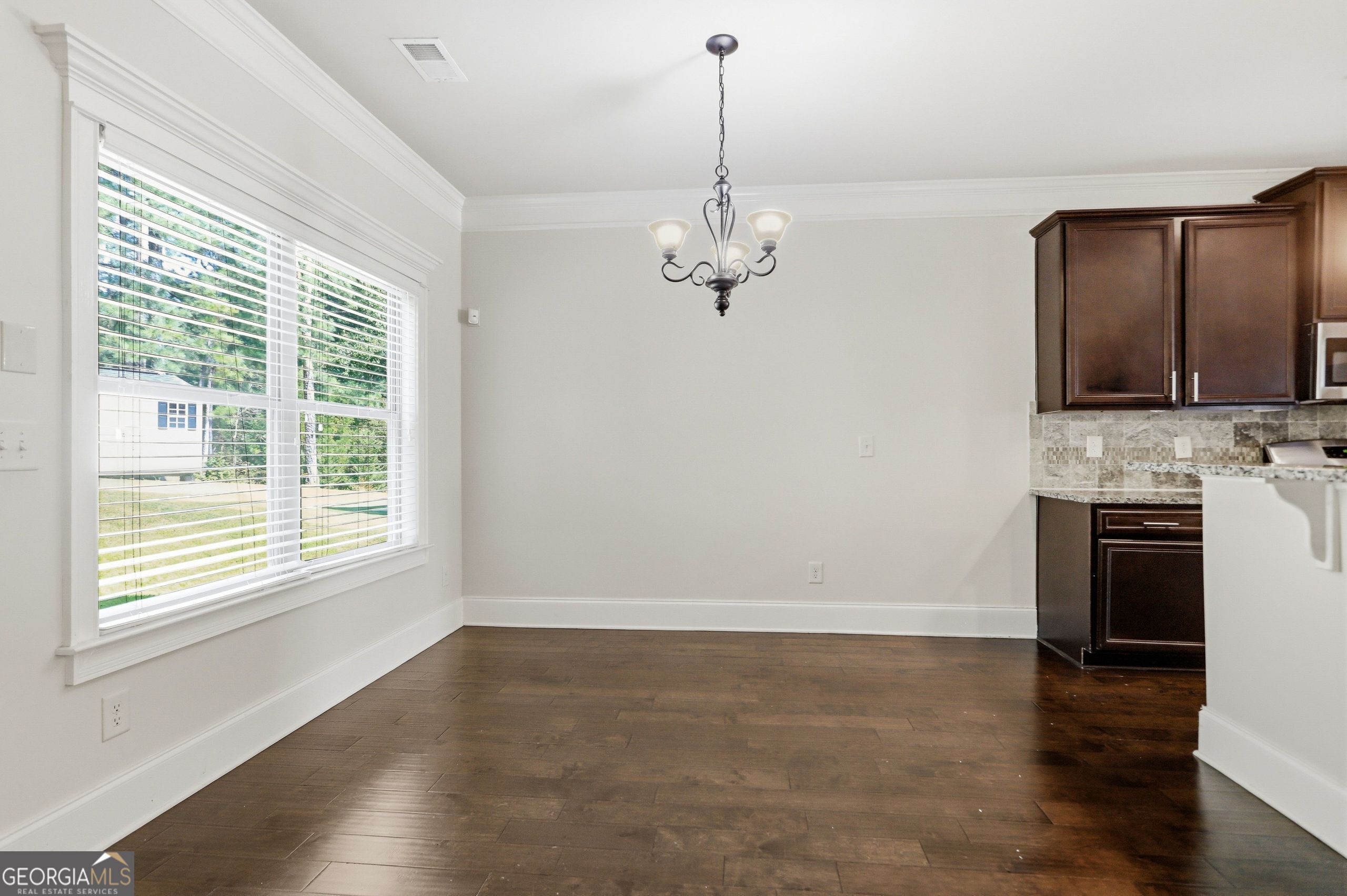 157 Ashbury Circle Property Photo 12