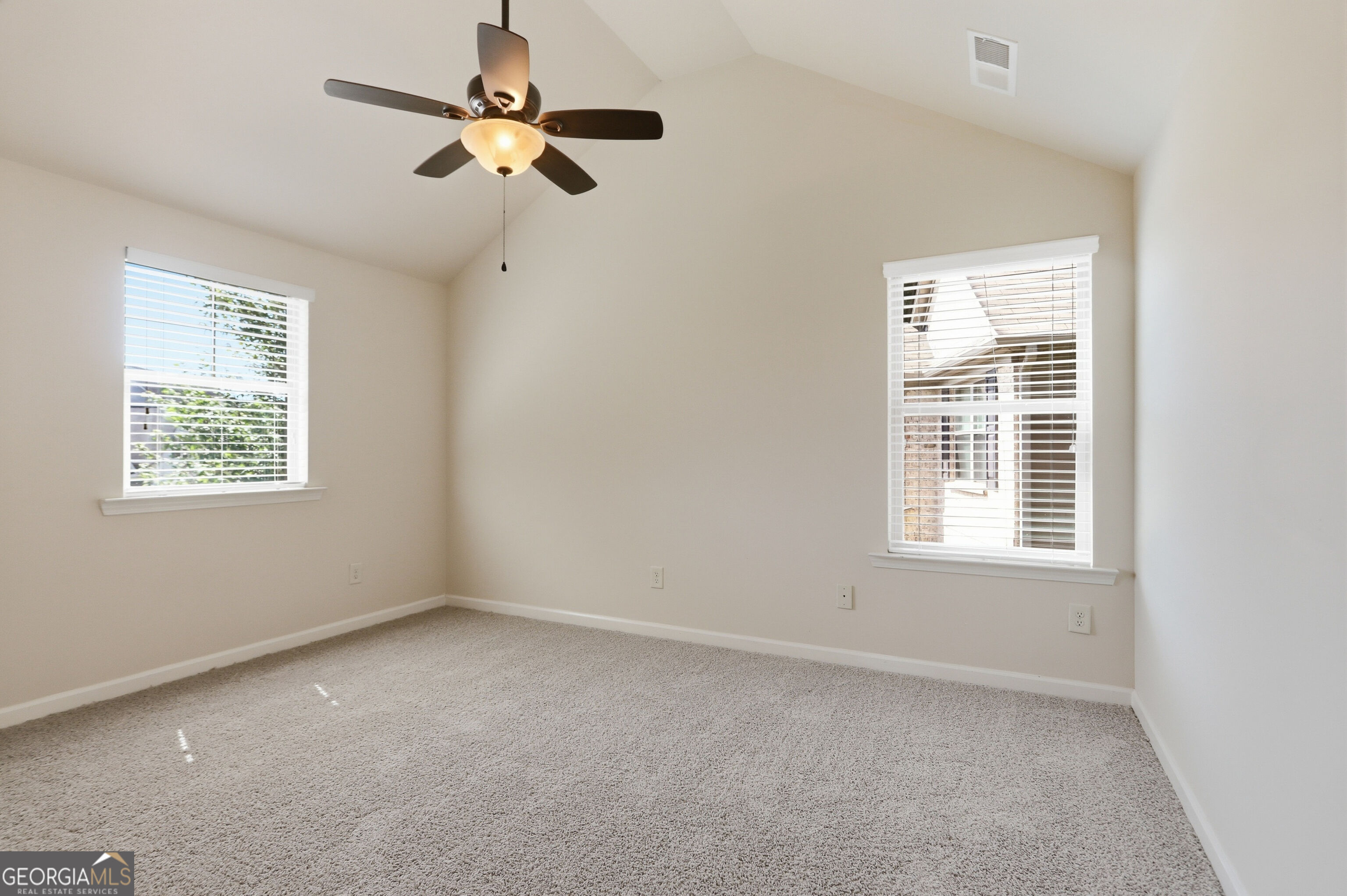 157 Ashbury Circle Property Photo 21