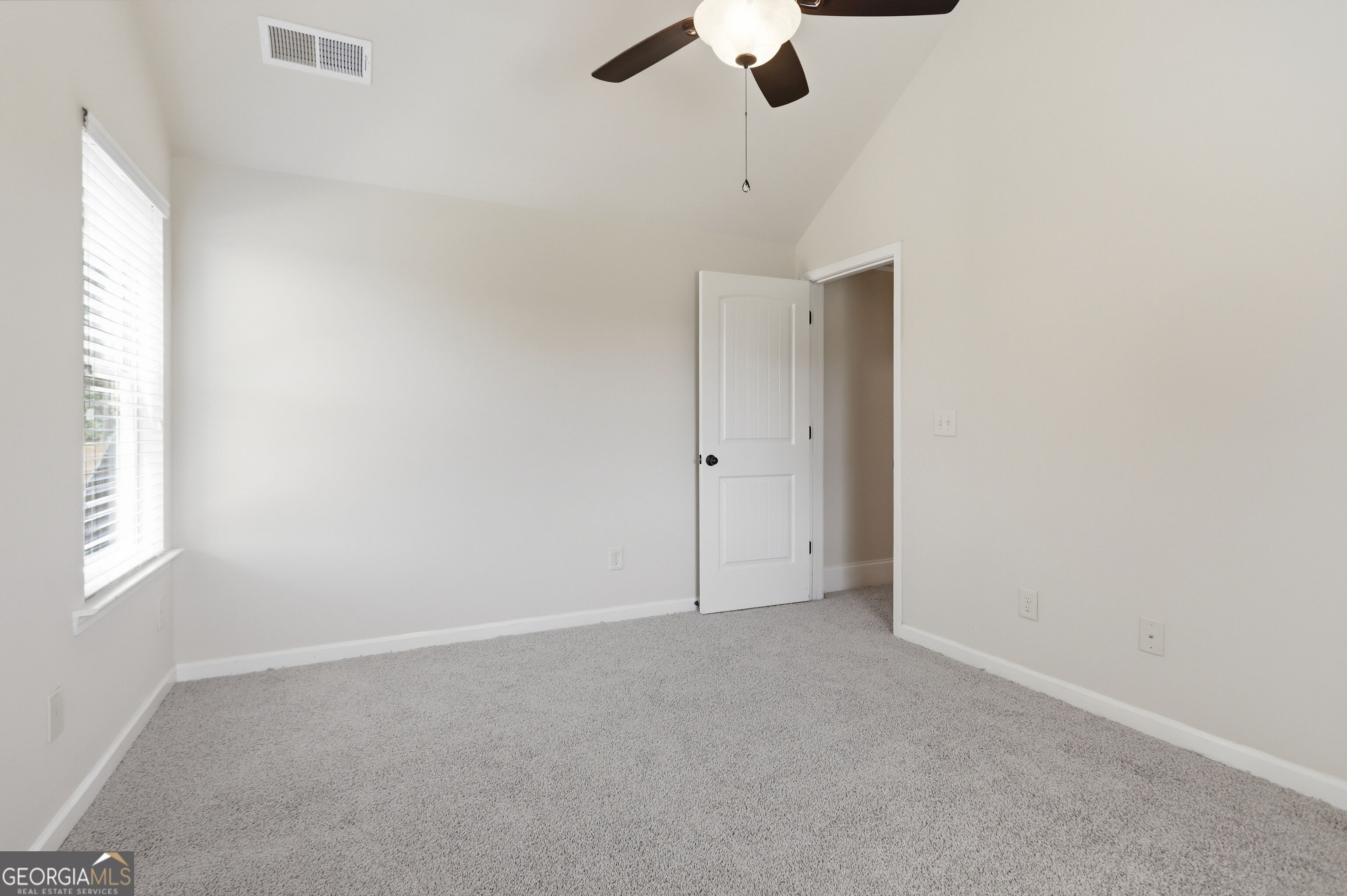 157 Ashbury Circle Property Photo 23