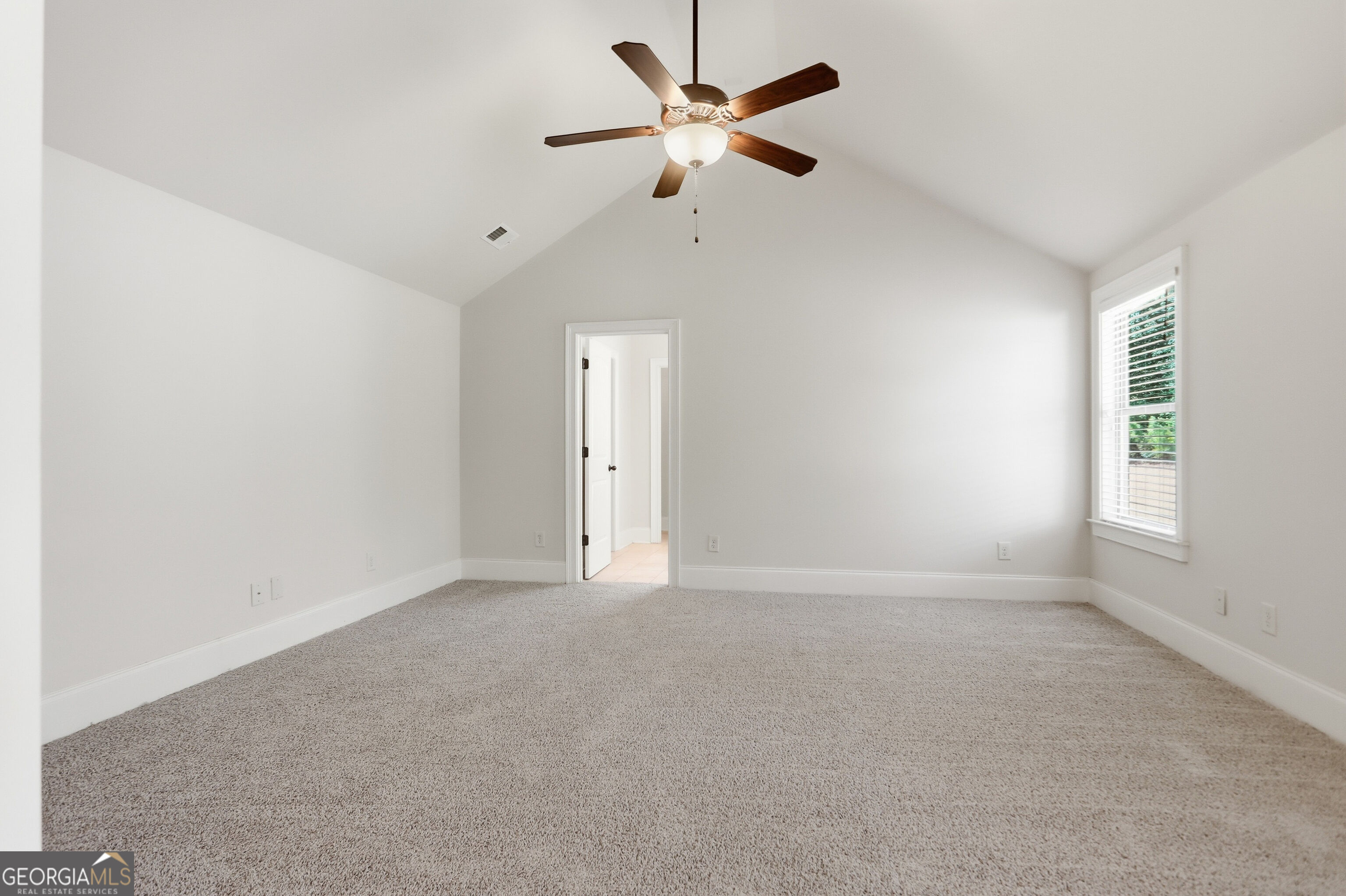 157 Ashbury Circle Property Photo 25