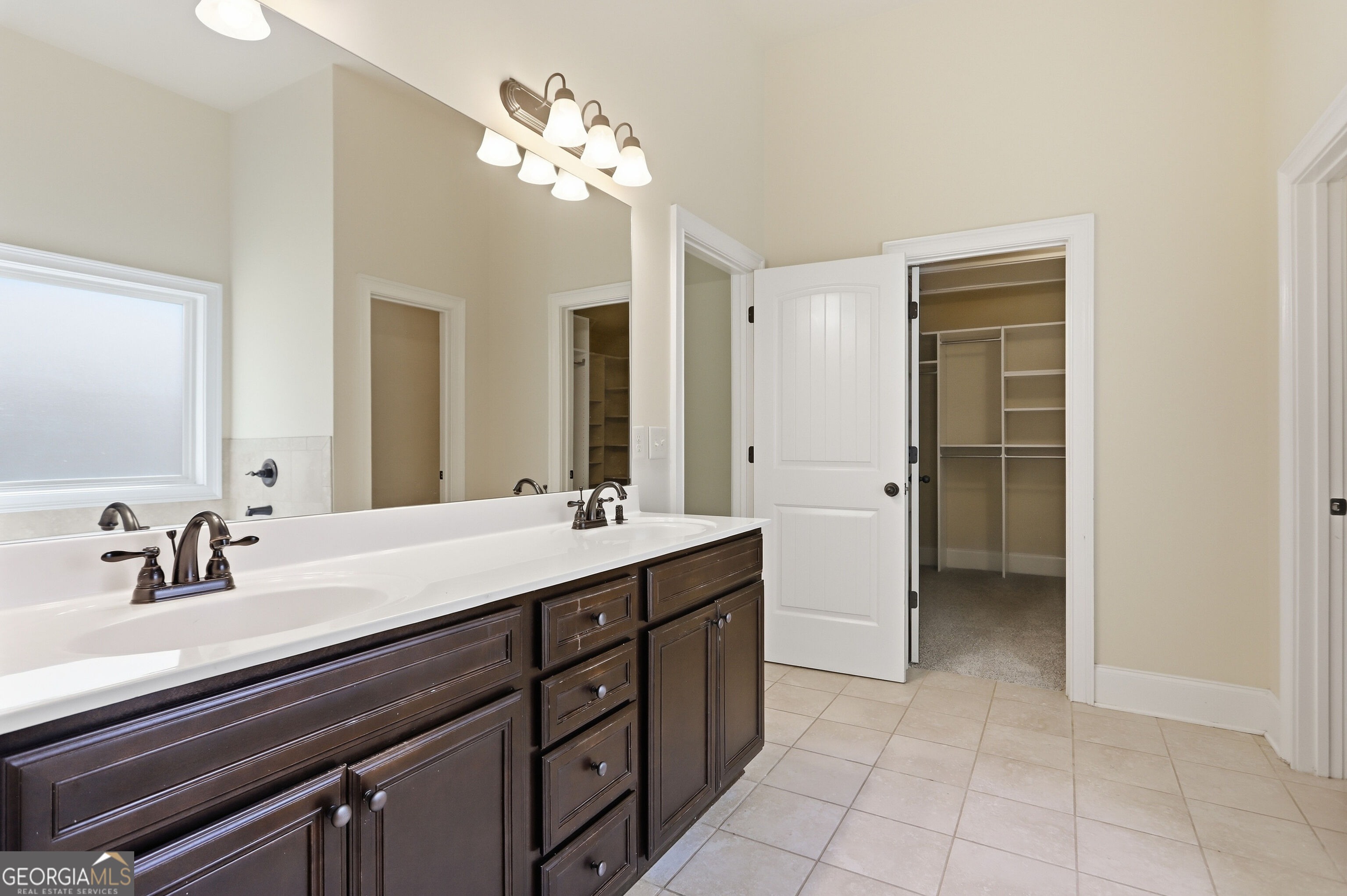157 Ashbury Circle Property Photo 31