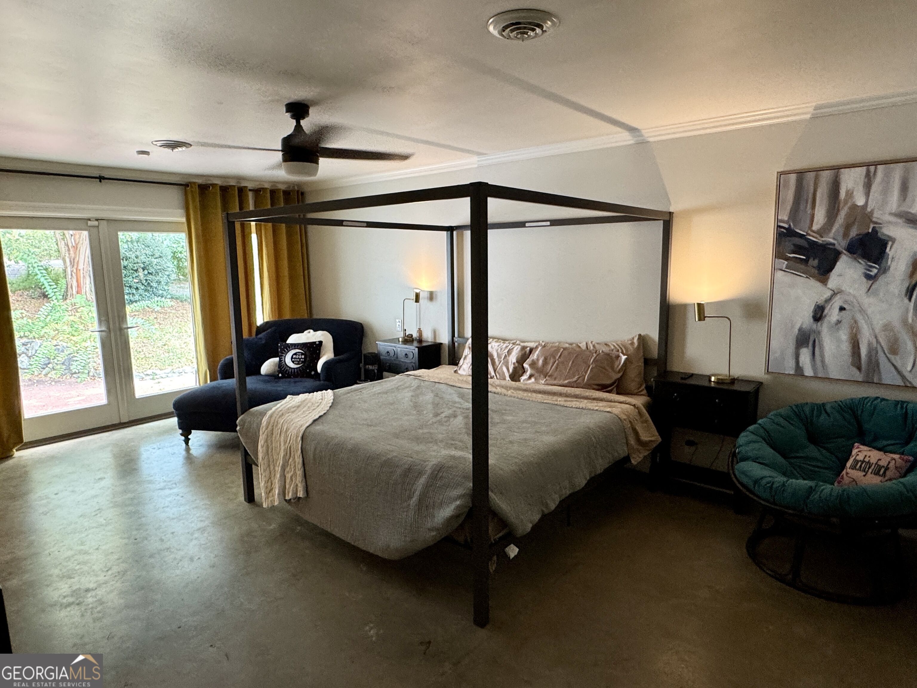 557 Walton Court Property Photo 21
