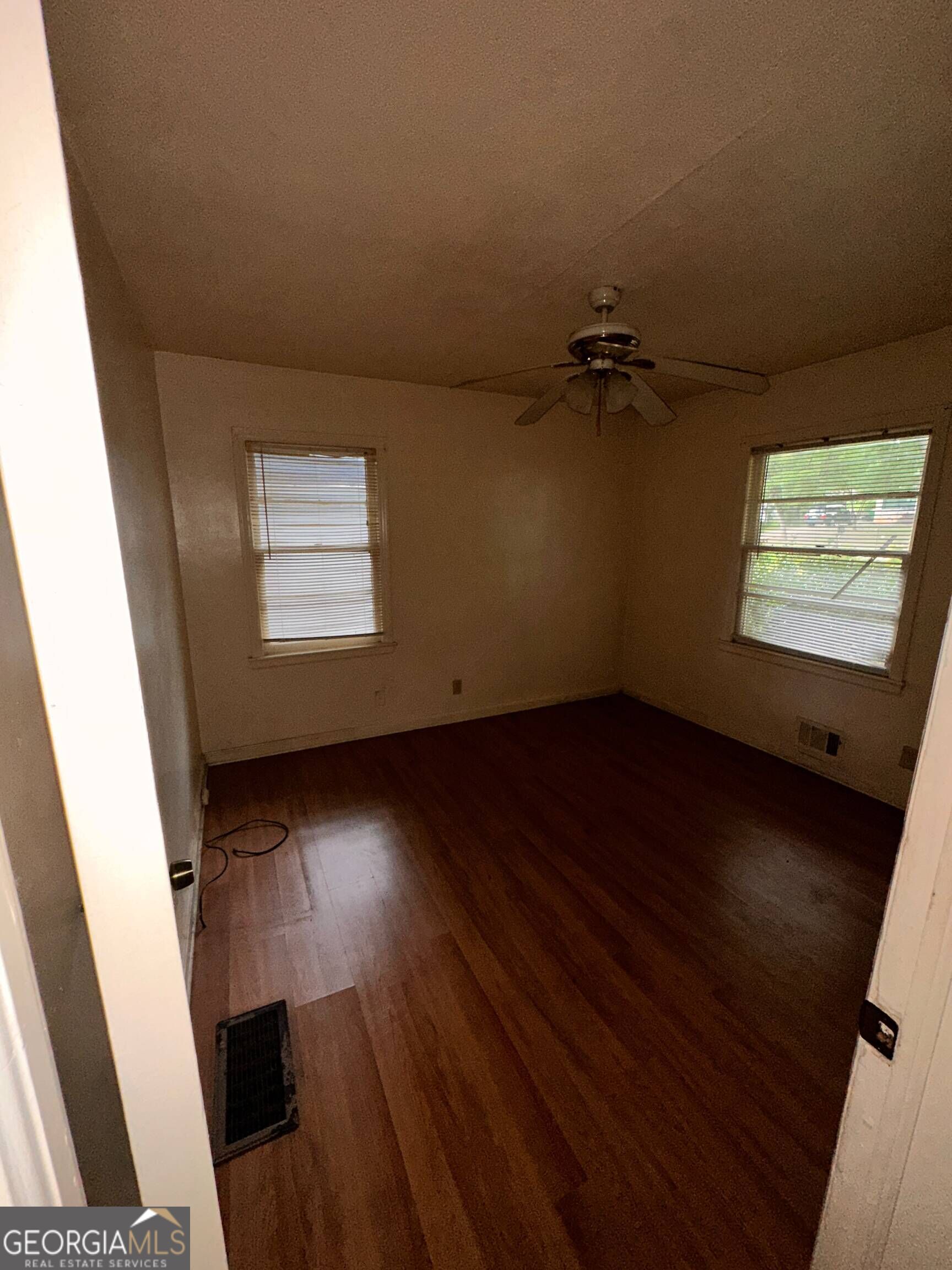 3231 Beech Drive Property Photo 5