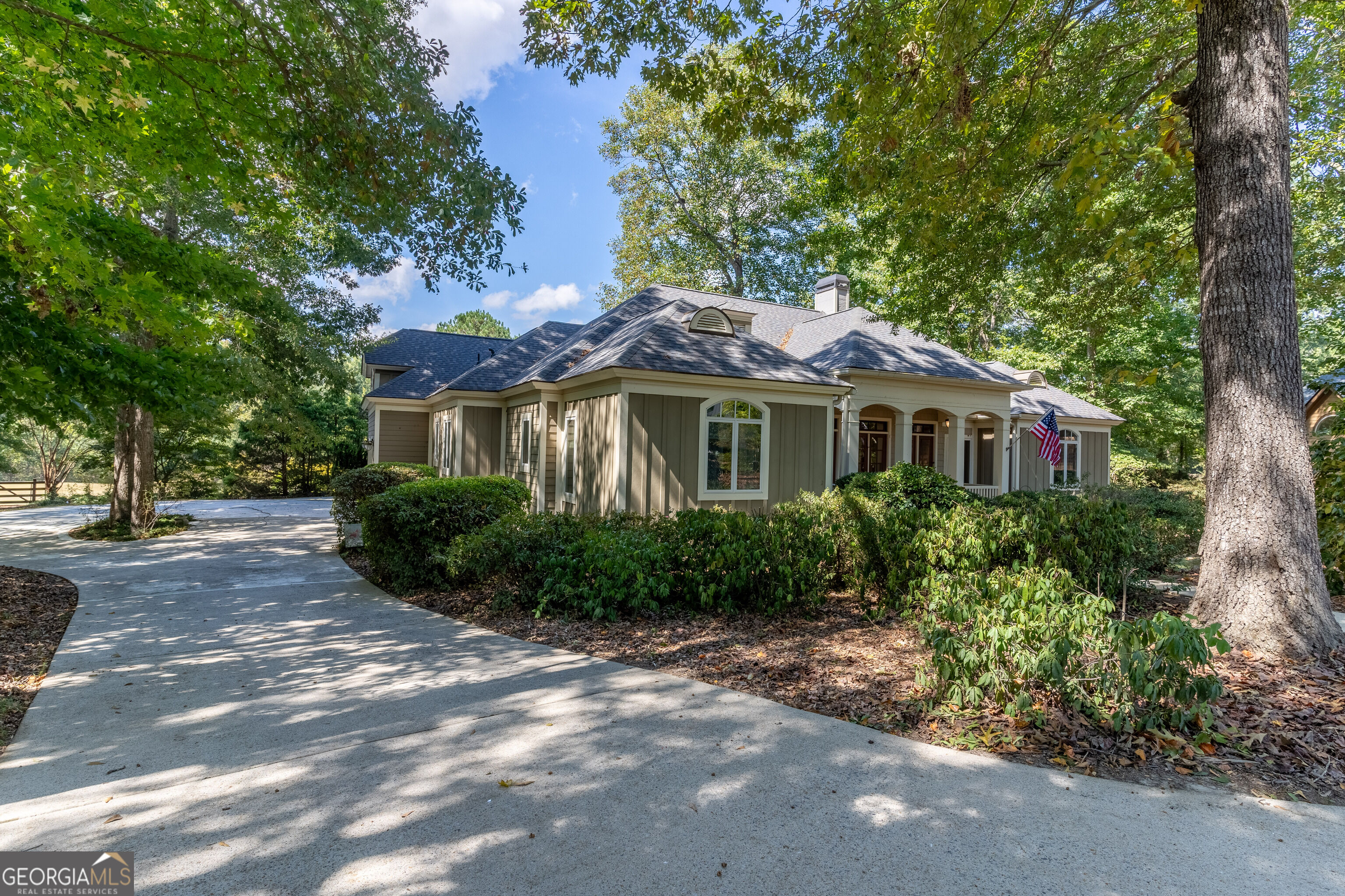 1631 Red Cedar Road Property Photo 7