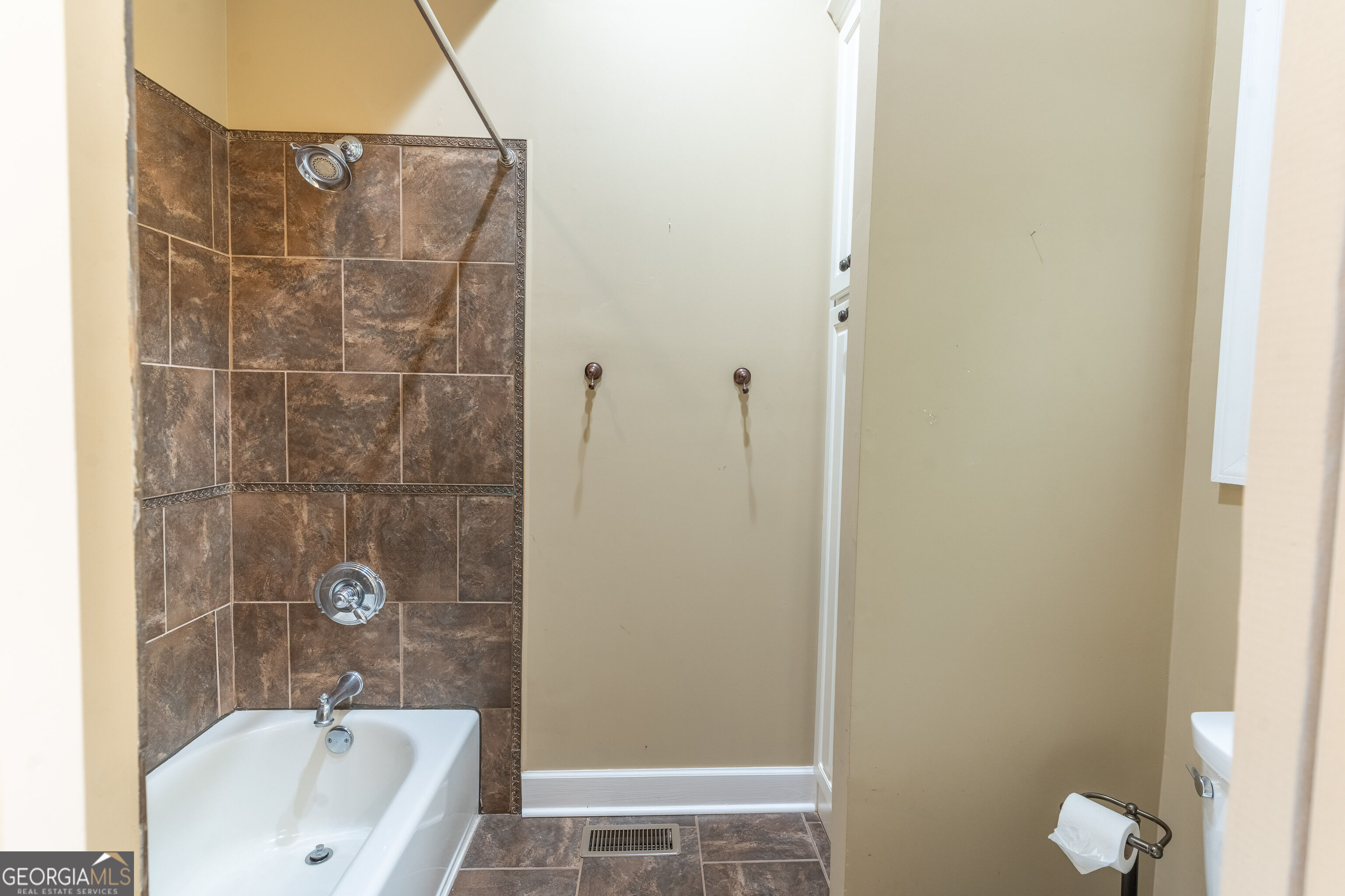 1631 Red Cedar Road Property Photo 42