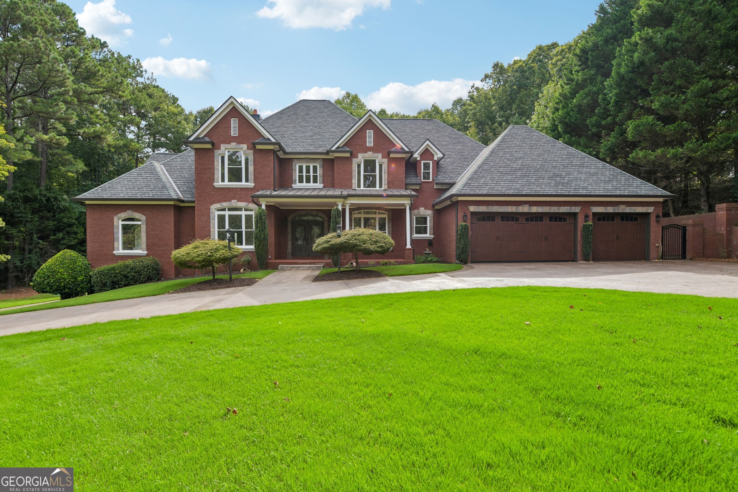 2431 Rabbit Farm Circle Property Photo 1