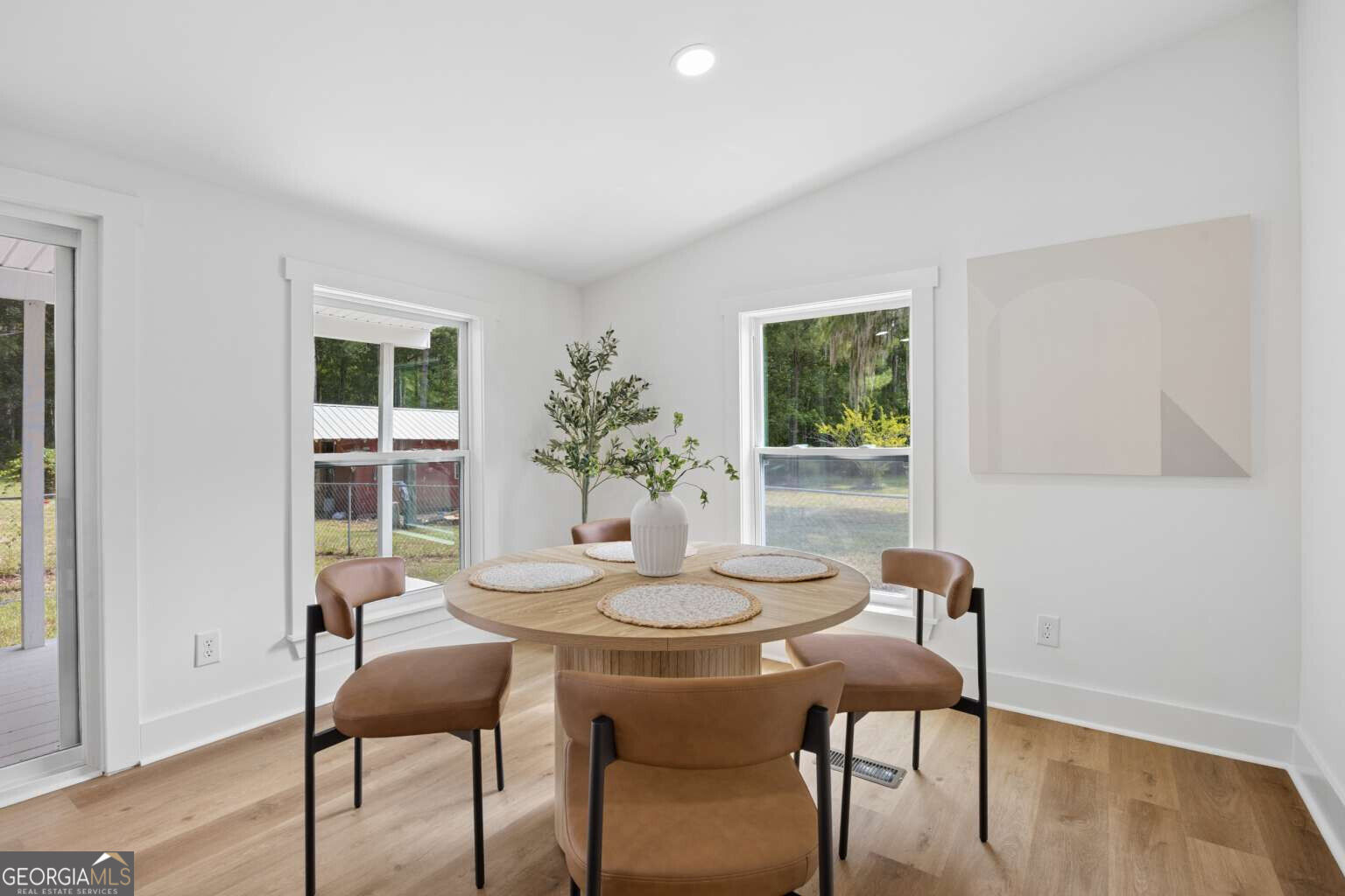 562 4th Extension Property Photo 13
