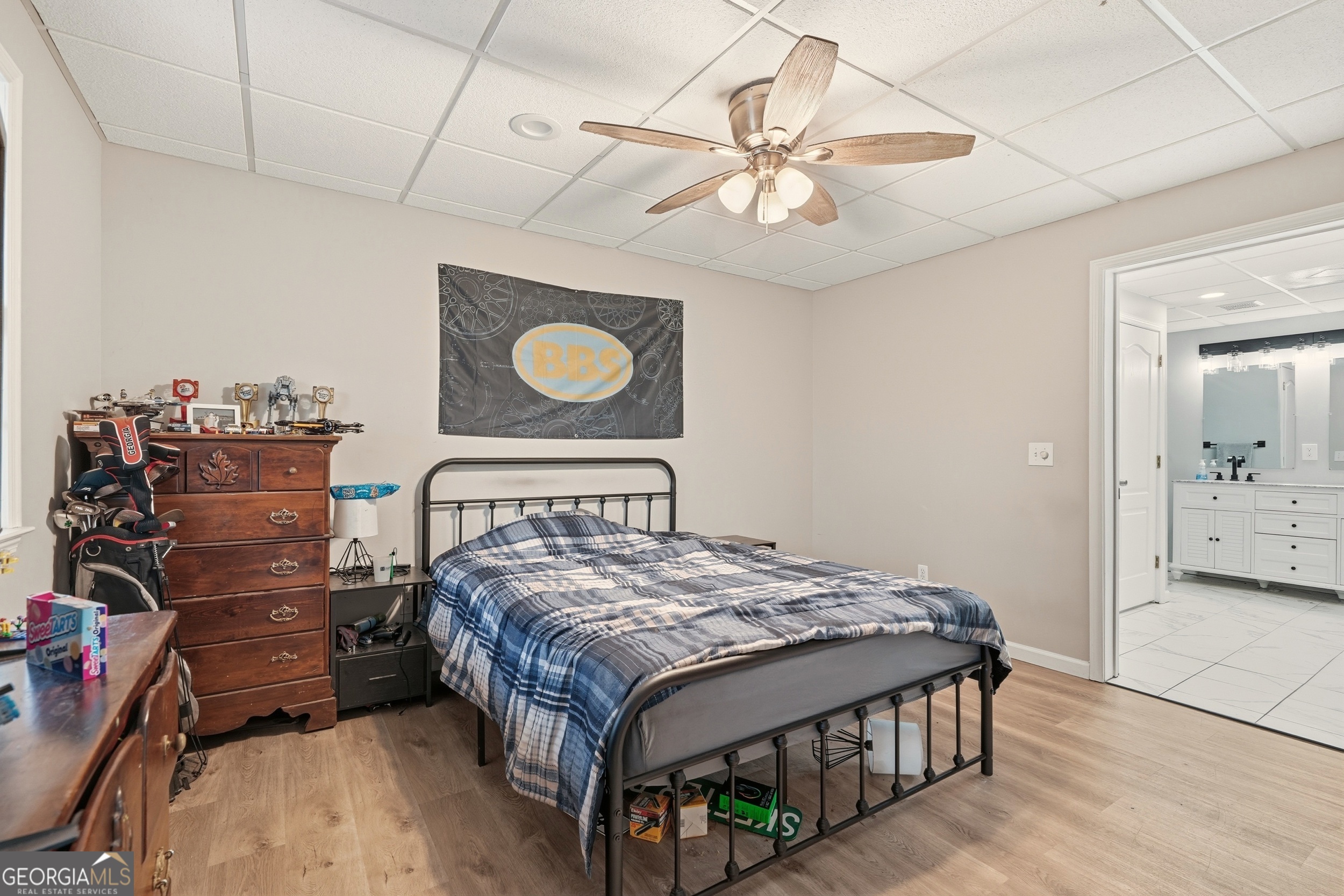 5421 School Street Property Photo 10