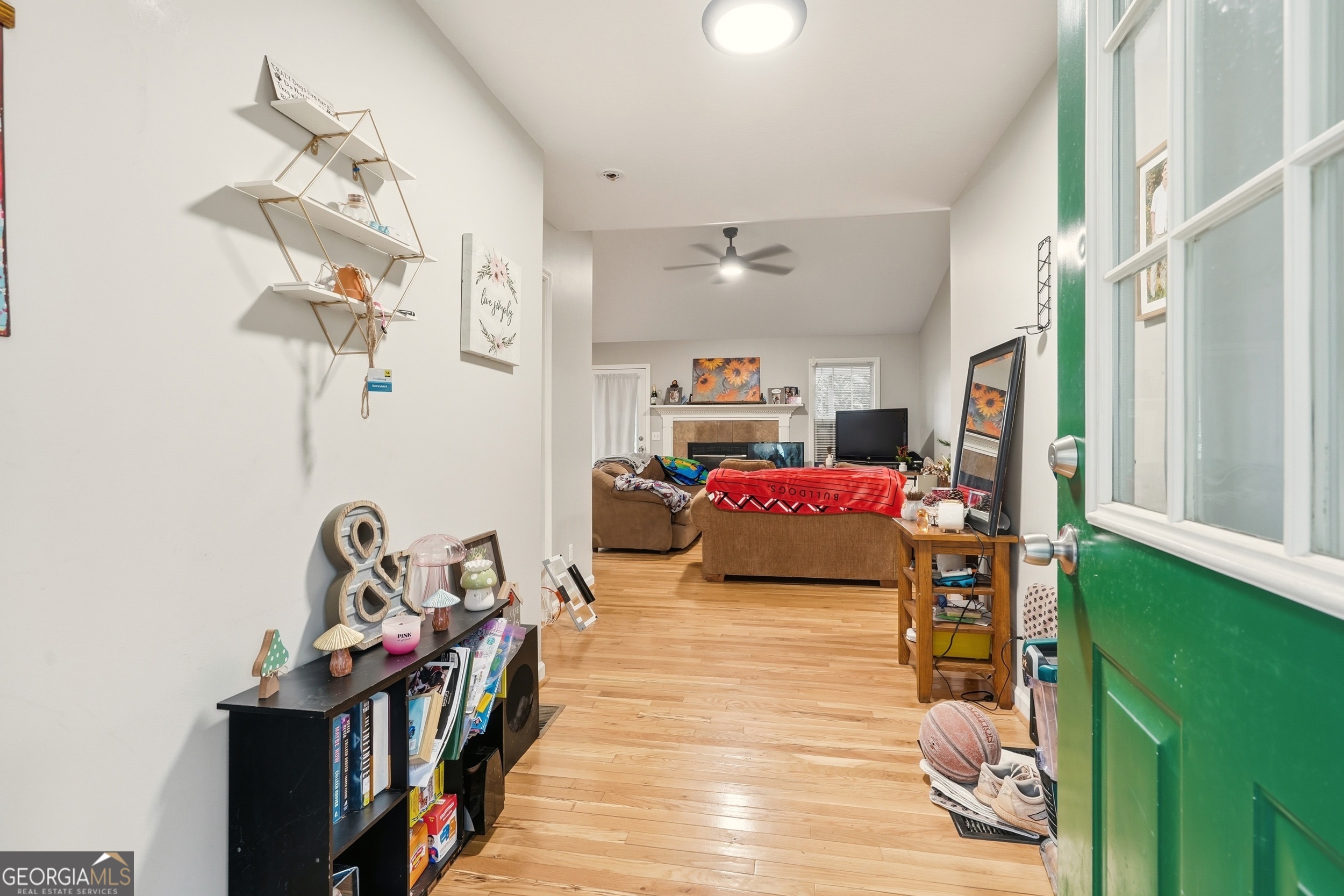5421 School Street Property Photo 15