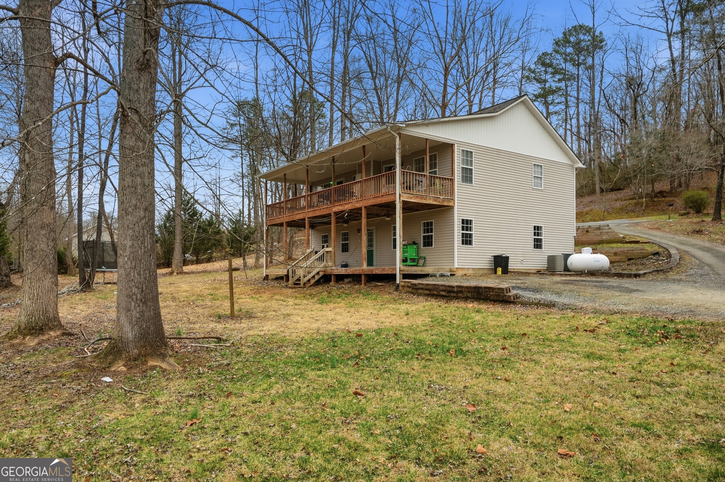 5421 School Street Property Photo 17