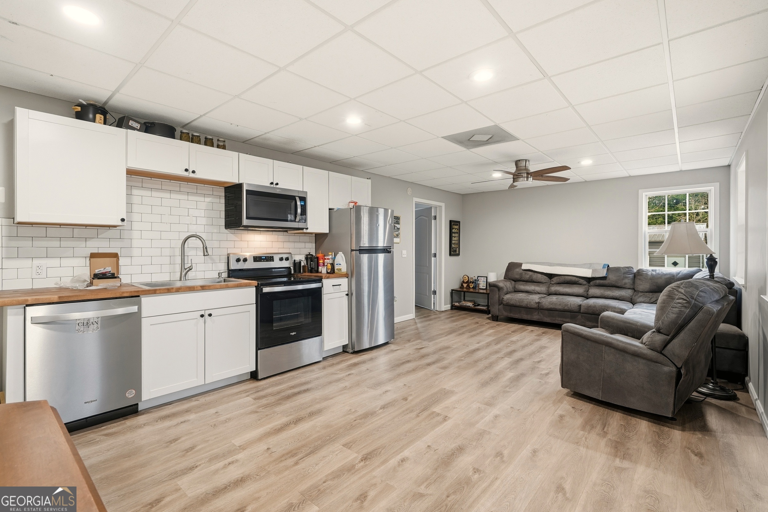 5421 School Street Property Photo 19