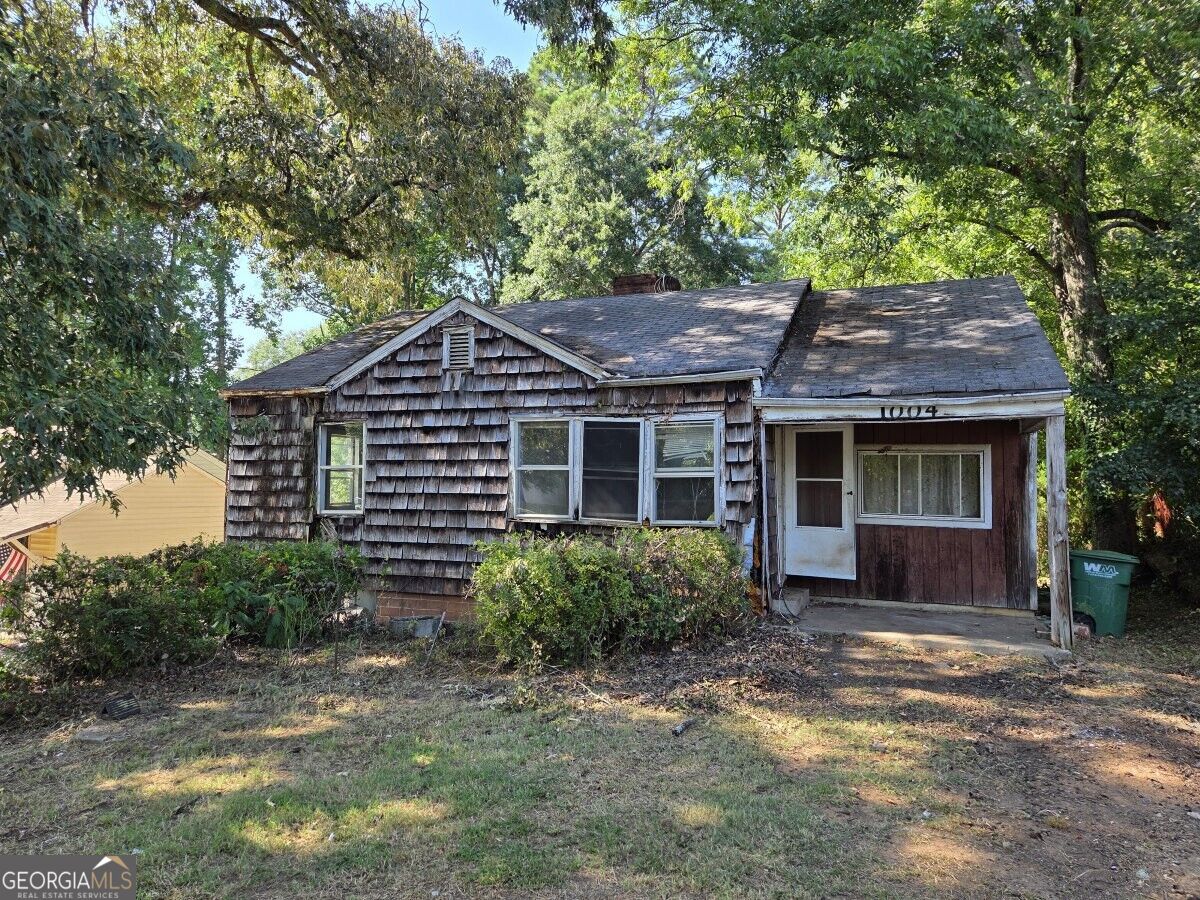 1004 Astor Avenue Property Photo 1