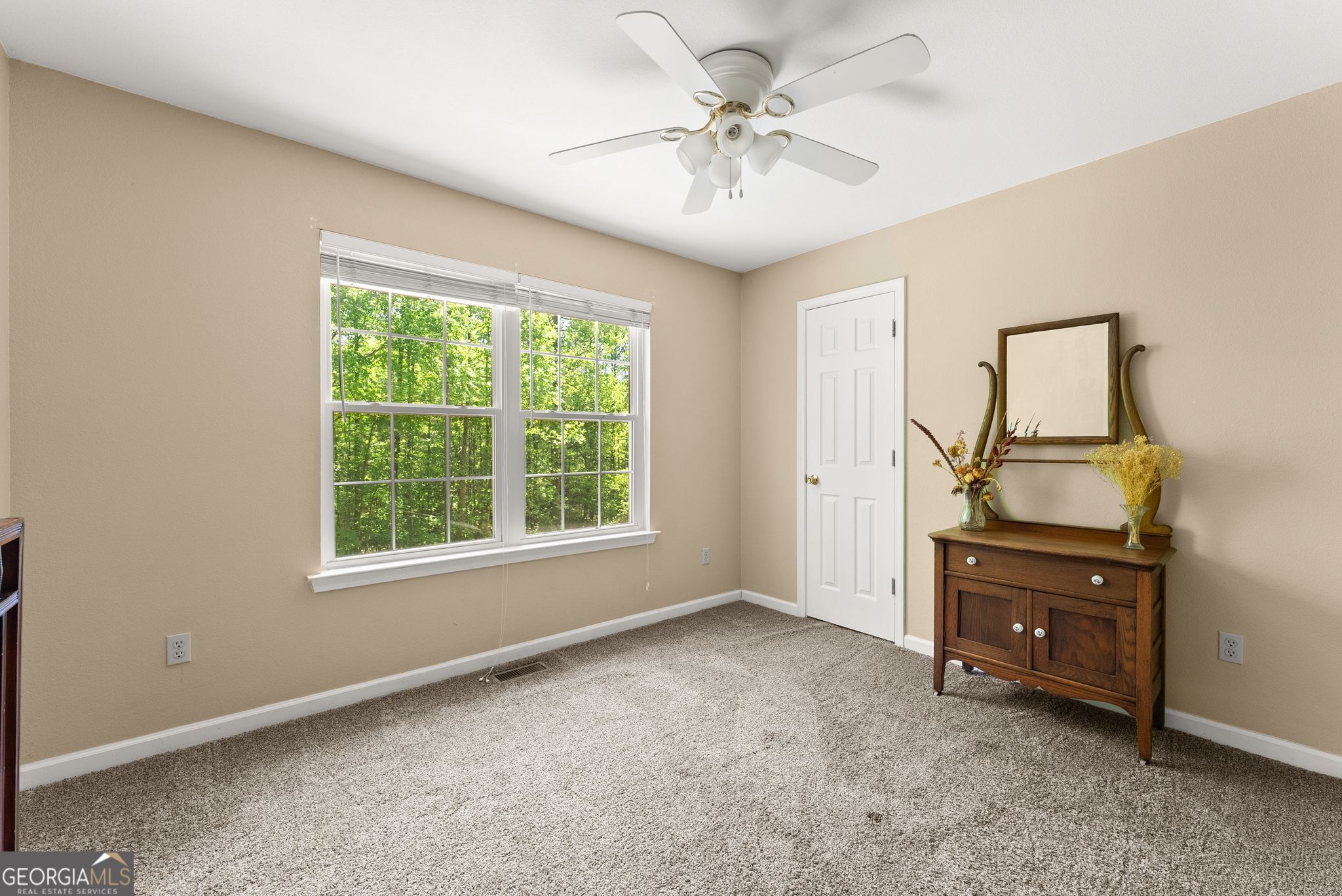 162 Greenview Court Property Photo 24